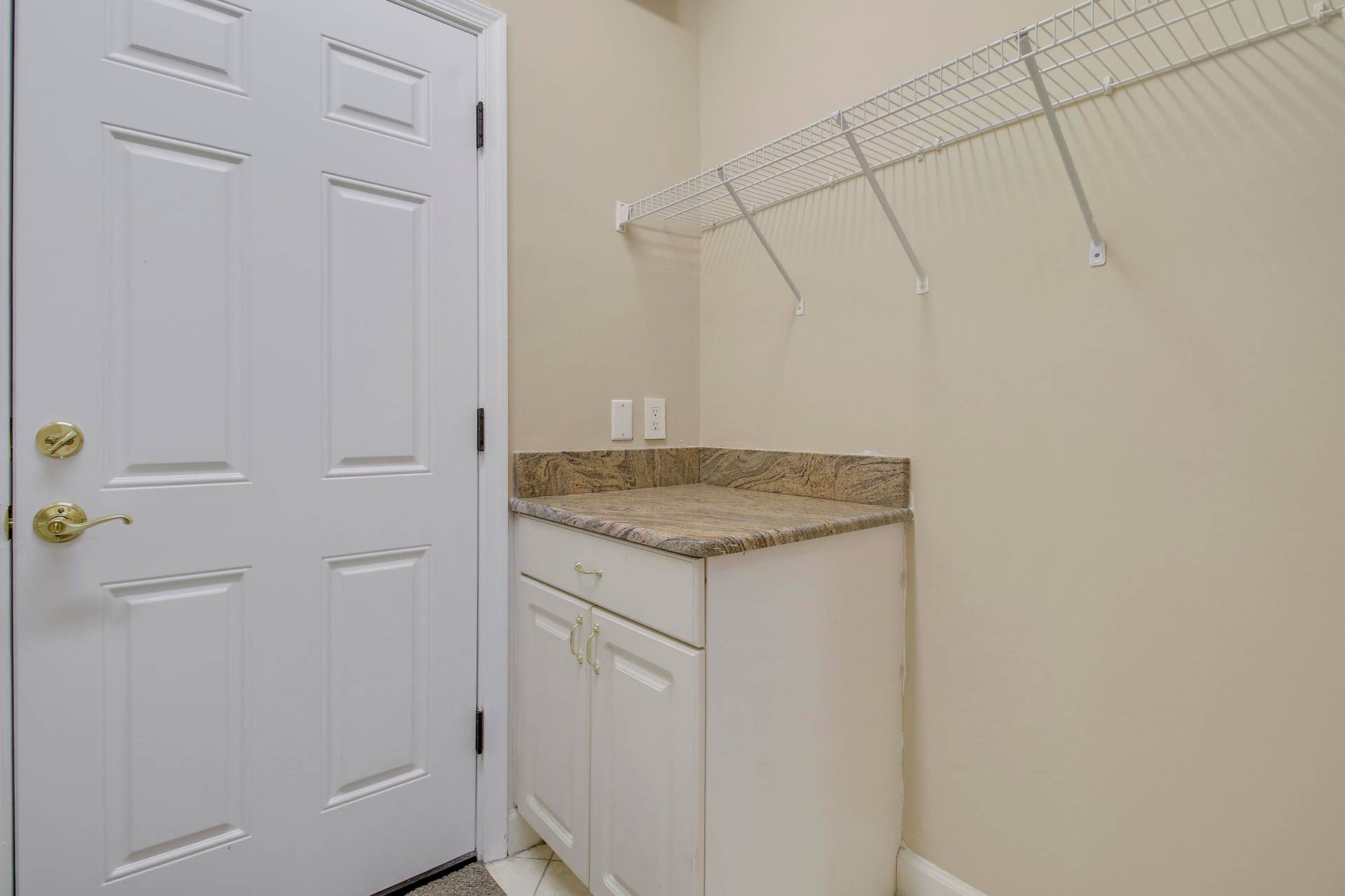 7603 Greenbrier Circle, Port St Lucie, FL 34986 Laundry Room