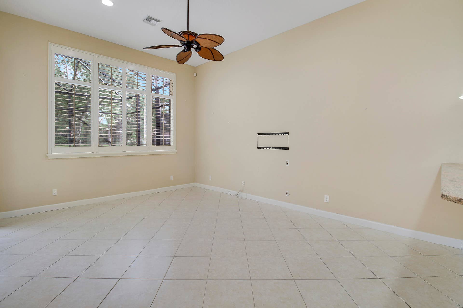 7603 Greenbrier Circle, Port St Lucie, FL 34986 Family Room