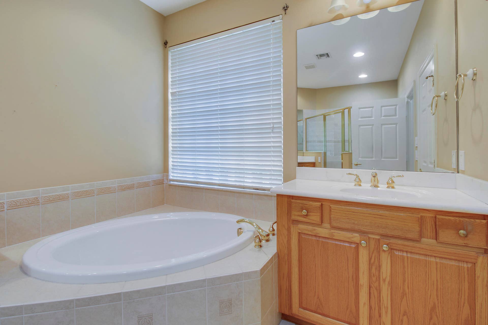 7603 Greenbrier Circle, Port St Lucie, FL 34986 Ensuite