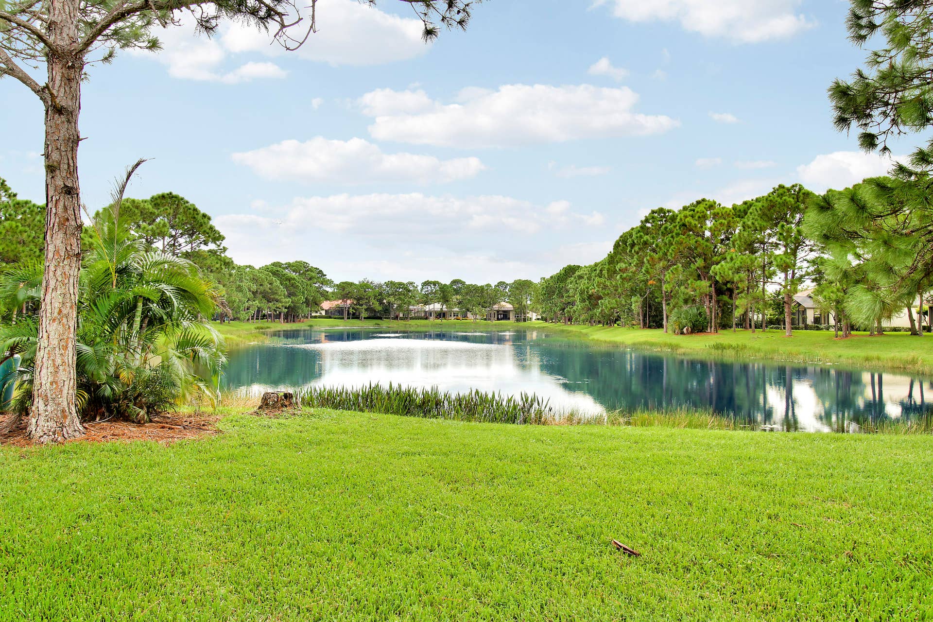 7603 Greenbrier Circle, Port St Lucie, FL 34986 Long Lake Views