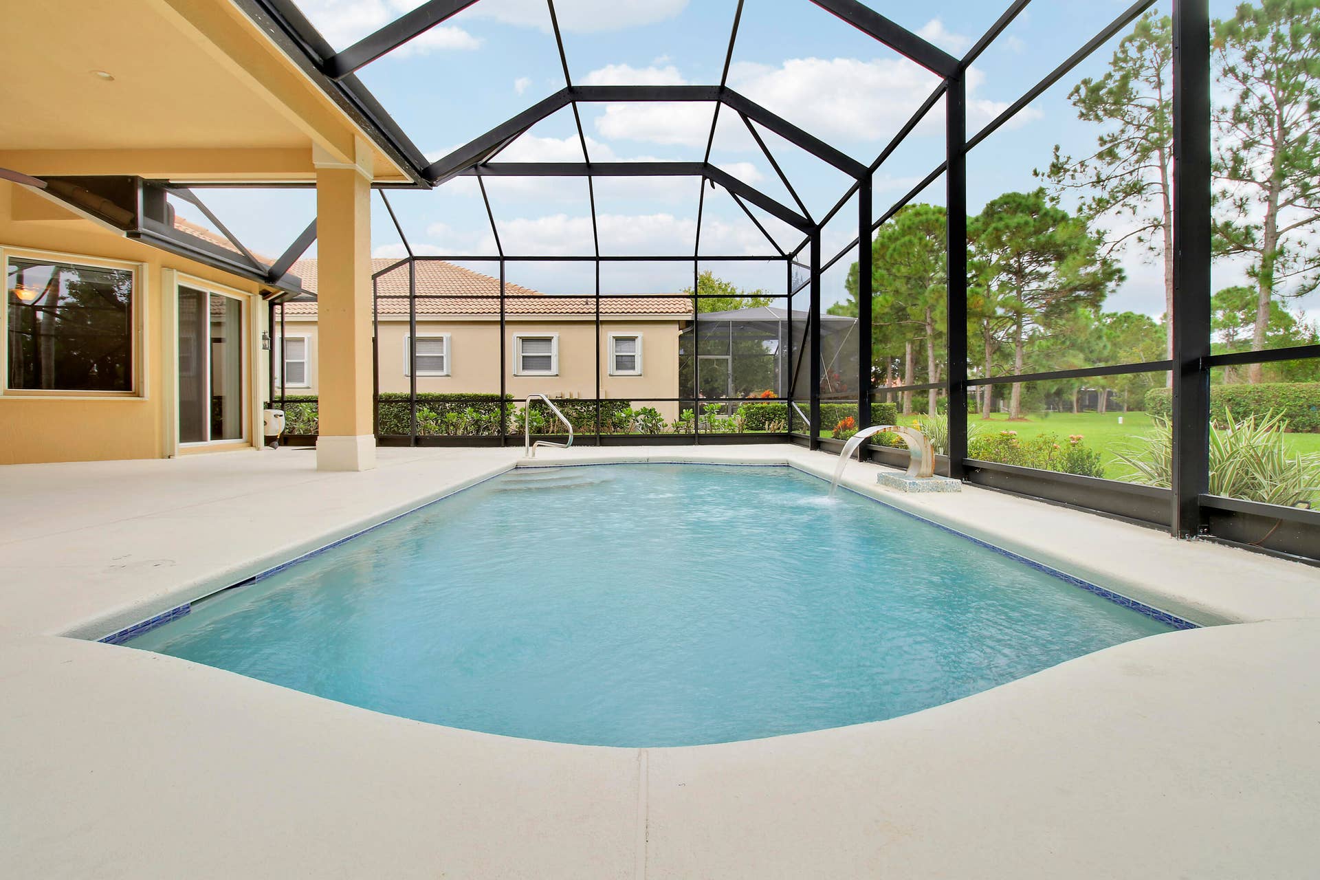 7603 Greenbrier Circle, Port St Lucie, FL 34986 Screened Pool/Patio