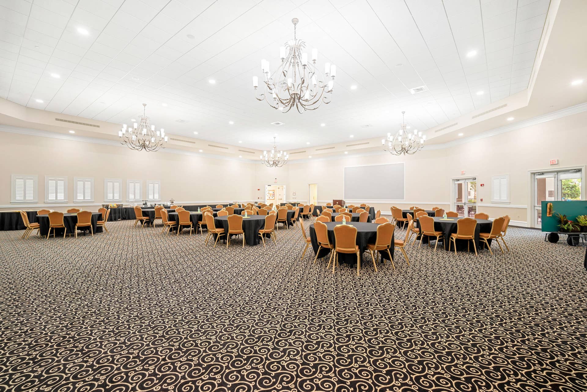 7603 Greenbrier Circle, Port St Lucie, FL 34986 Ballroom