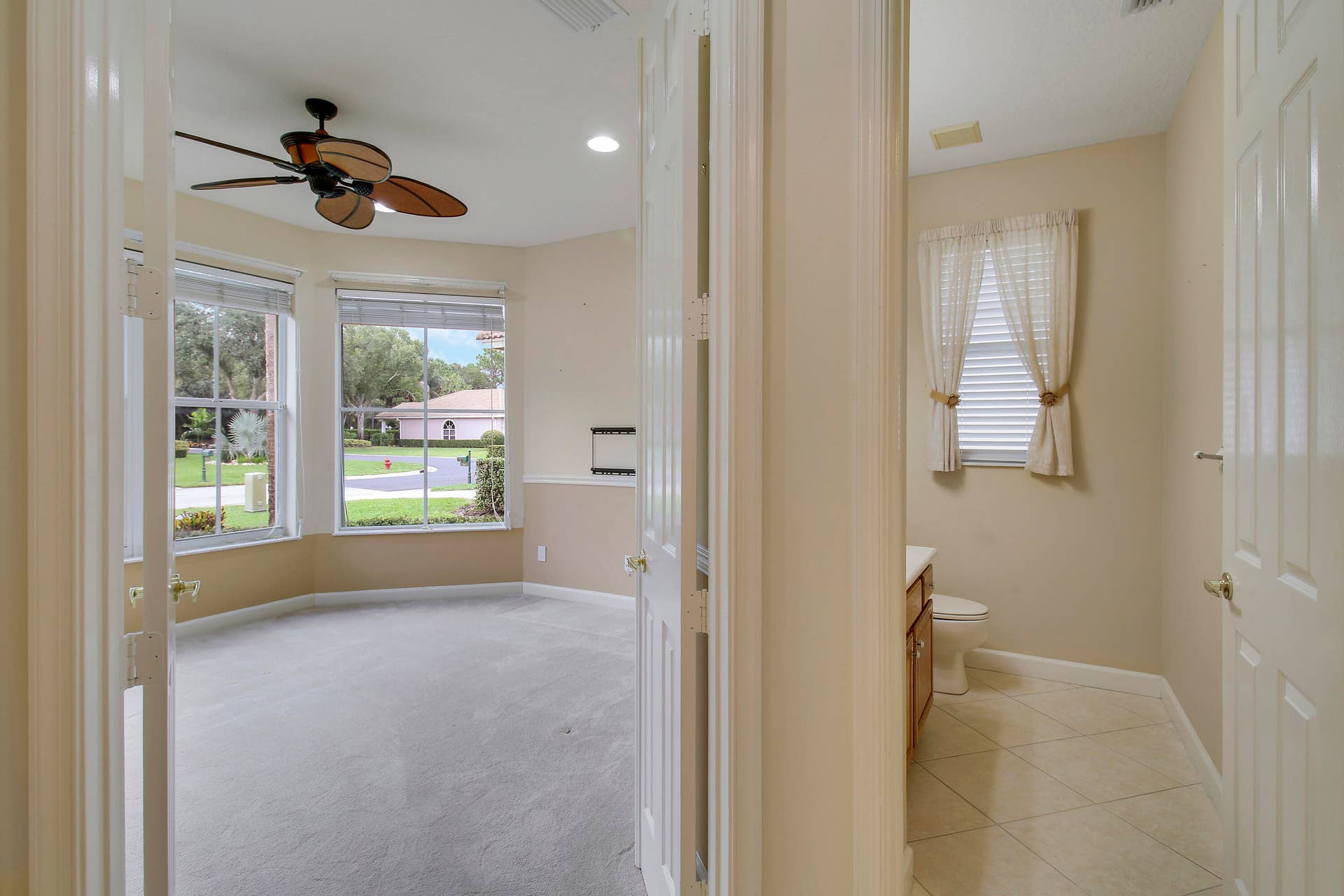 7603 Greenbrier Circle, Port St Lucie, FL 34986 Access to Den/Half Bath