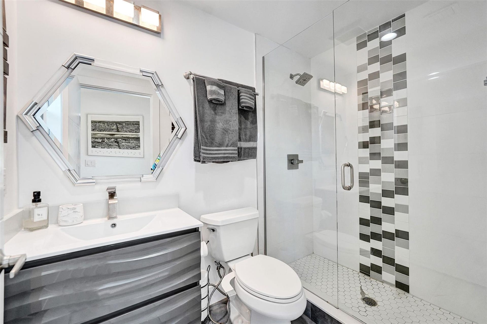 2502 NE 6TH Avenue, Wilton Manors, FL 33305 Photo 32