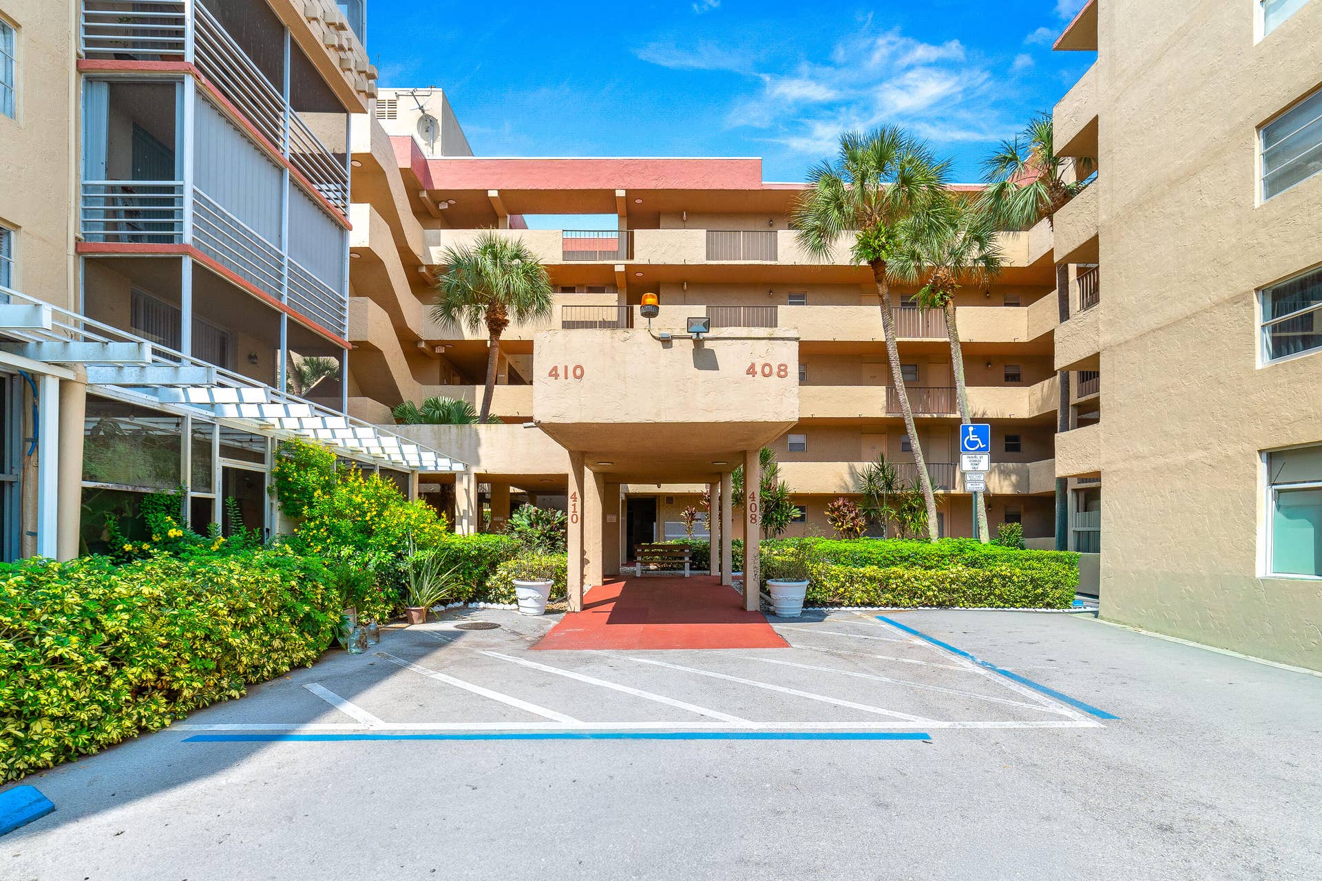408 NW 68th Avenue, #502, Plantation, FL 33317 DSC02075