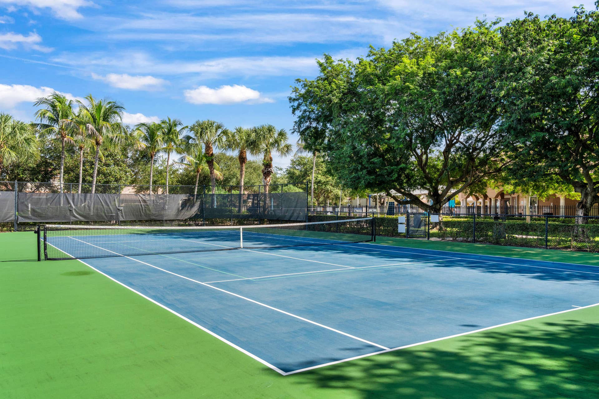 182 Via Veracruz, Jupiter, FL 33458 Tennis courts