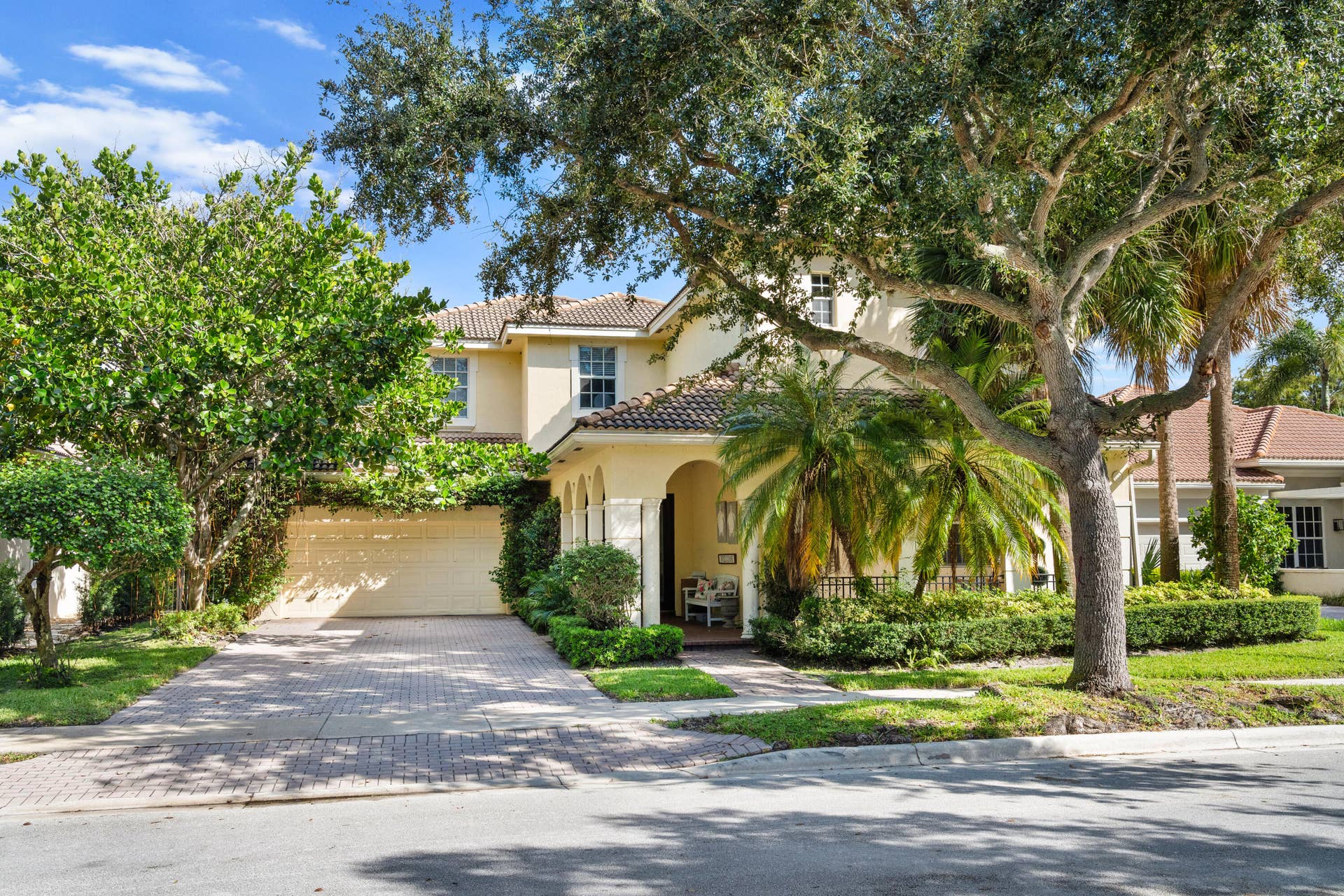 182 Via Veracruz, Jupiter, FL 33458 Exterior