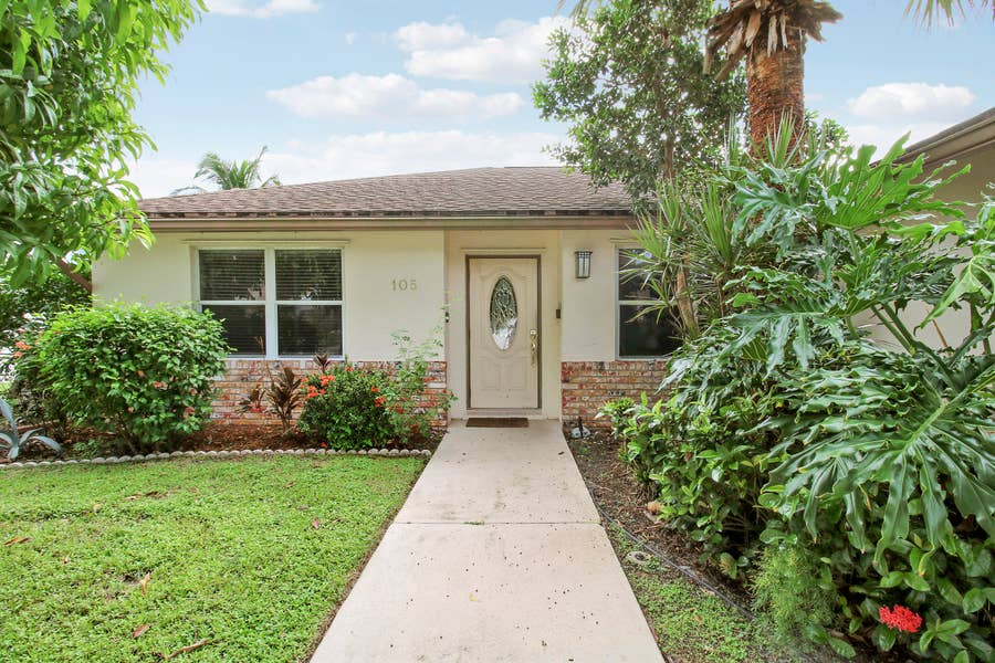 Property photo for 105 Raintree Trail, Jupiter, FL