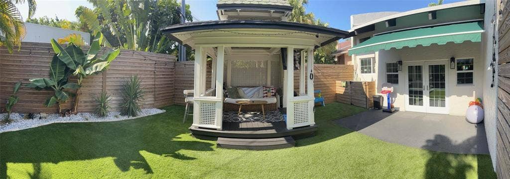 224 NE 16th Terrace, Fort Lauderdale, FL 33301 224 backyard 2