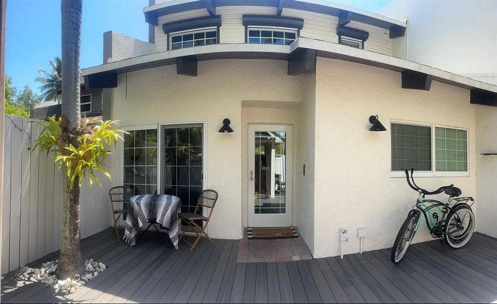 224 NE 16th Terrace, Fort Lauderdale, FL 33301 224 front access