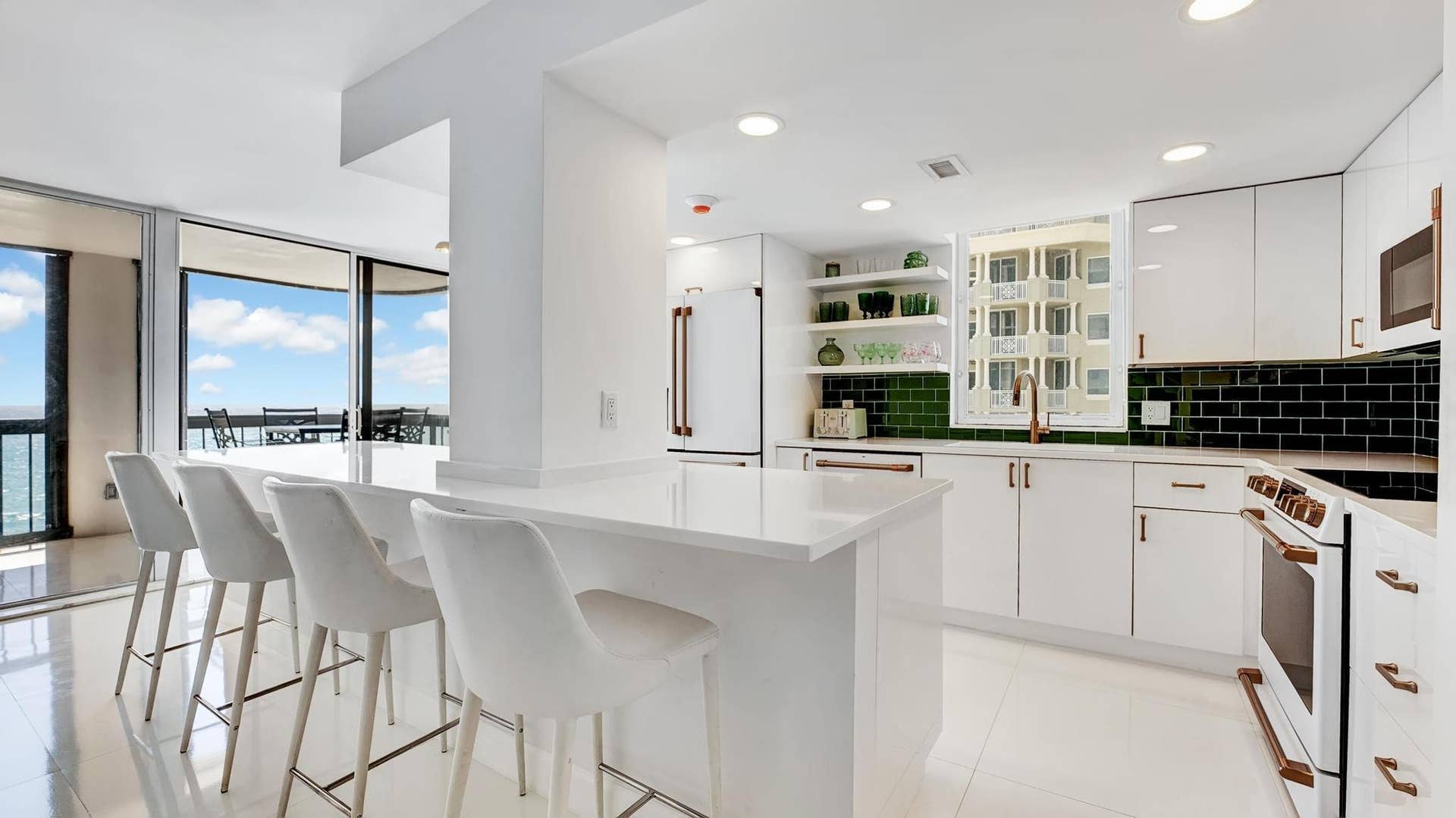 5380 N Ocean Drive, #6C, Riviera Beach, FL 33404 DSC09920