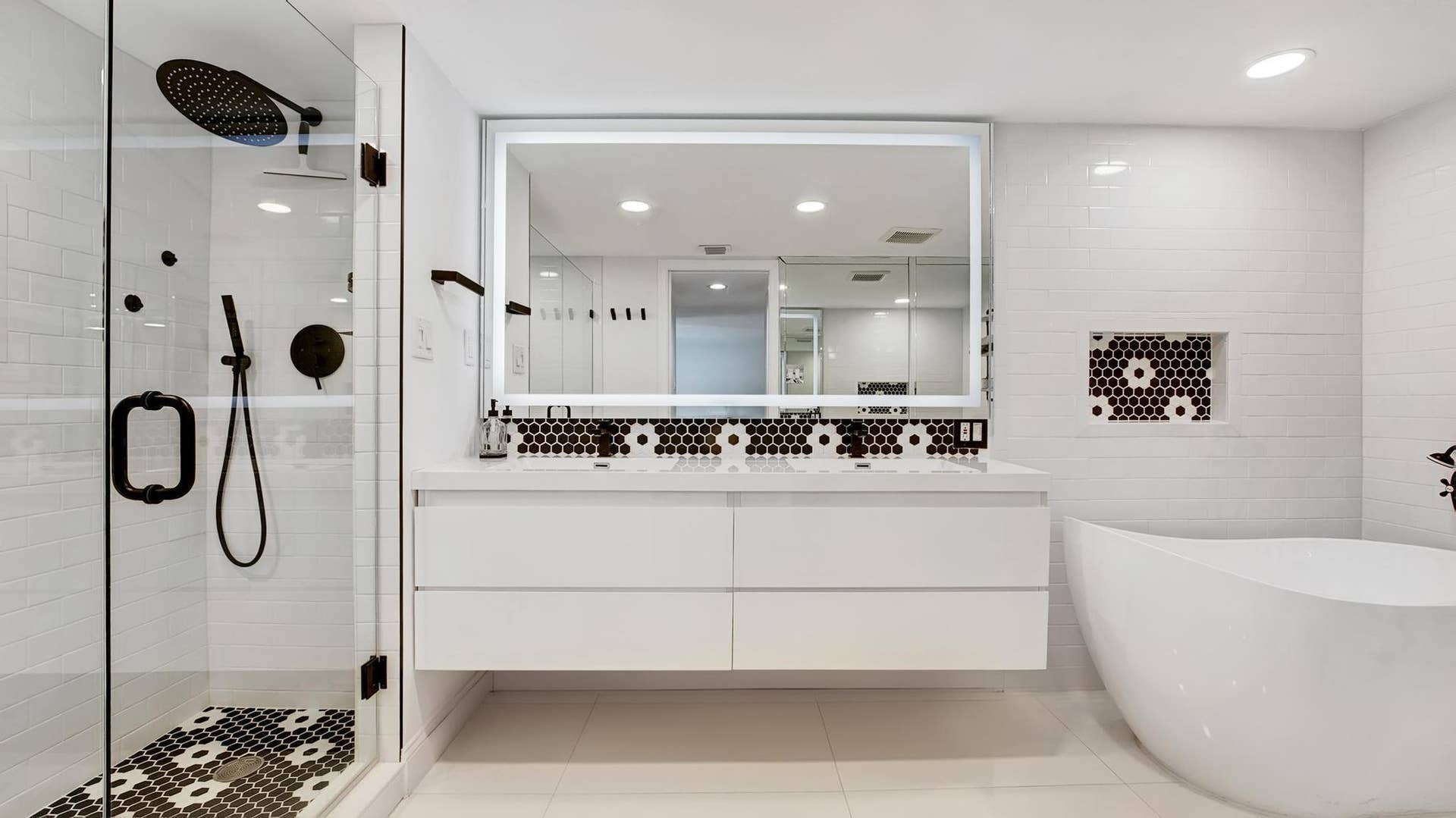 5380 N Ocean Drive, #6C, Riviera Beach, FL 33404 DSC09975