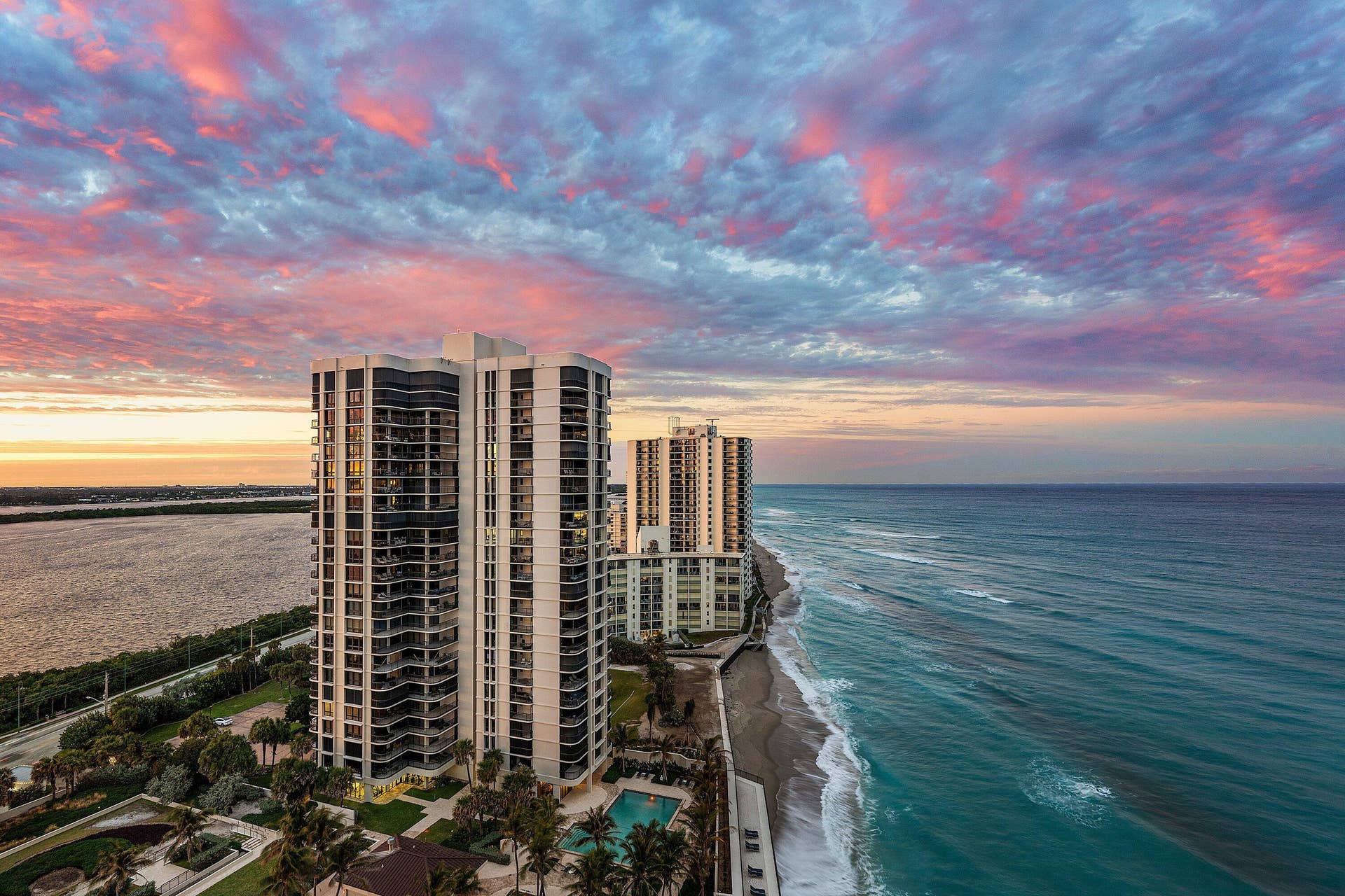 5380 N Ocean Drive, #6C, Riviera Beach, FL 33404 077-5380NorthOceanDrive-RivieraBeach-FL-