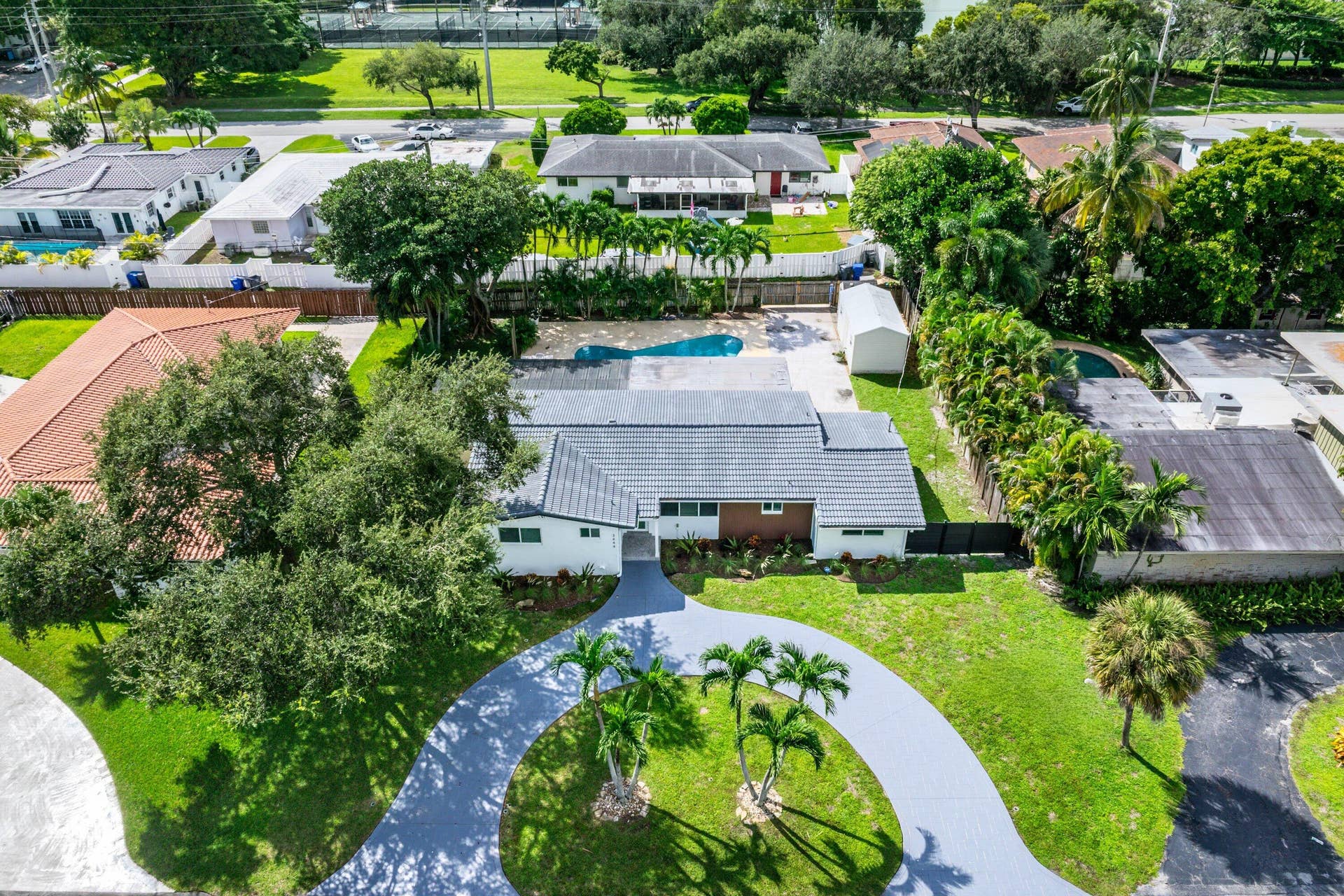 034-3444PierceStreet-Hollywood-FL-33021-