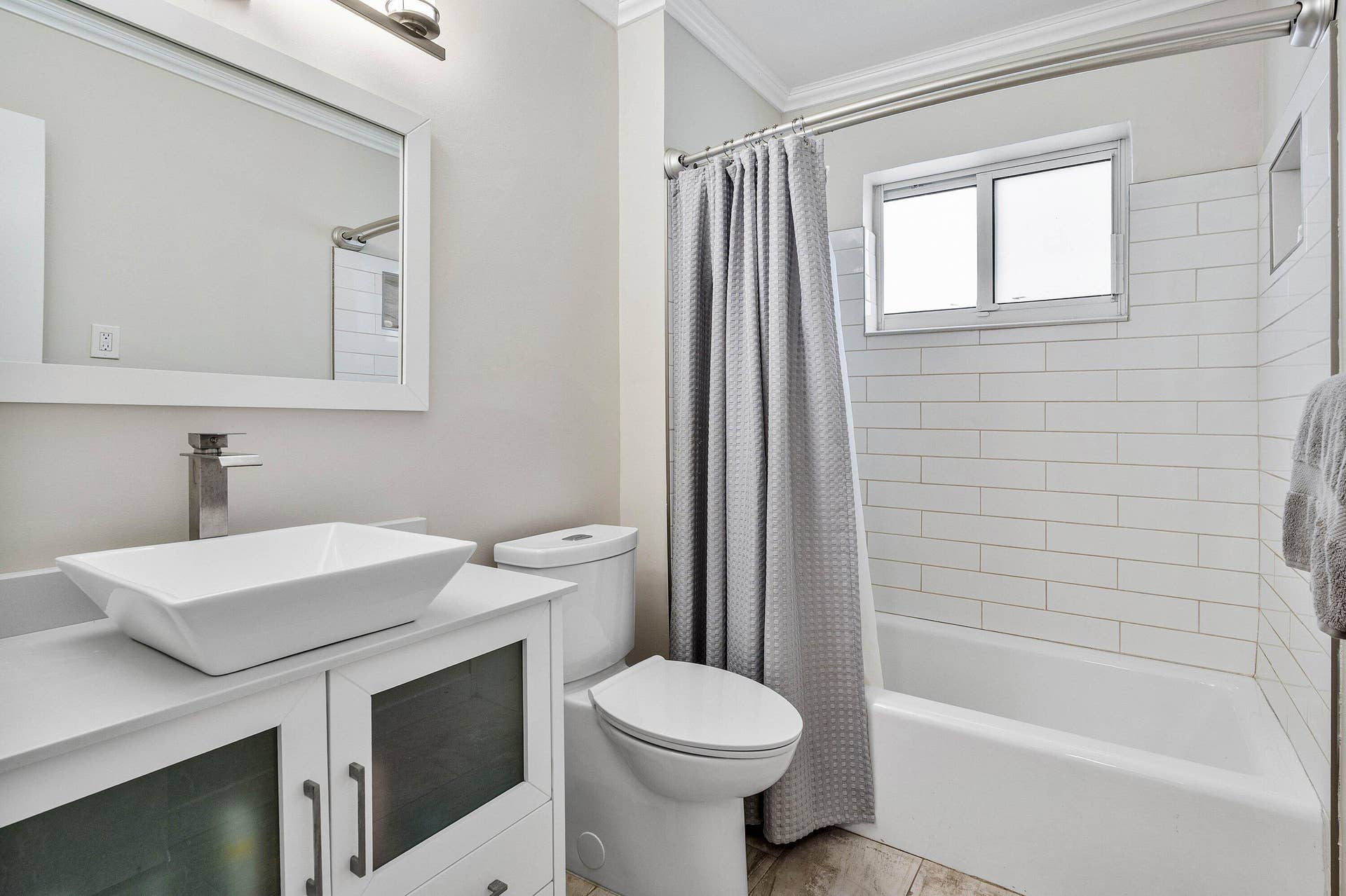 016-3444PierceStreet-Hollywood-FL-33021-
