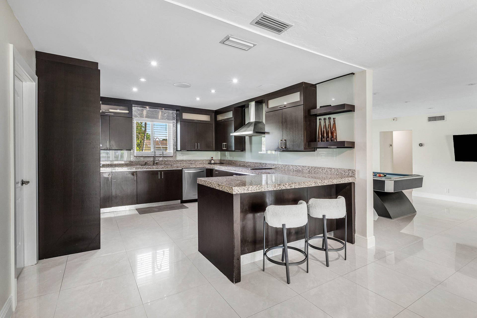 013-3444PierceStreet-Hollywood-FL-33021-