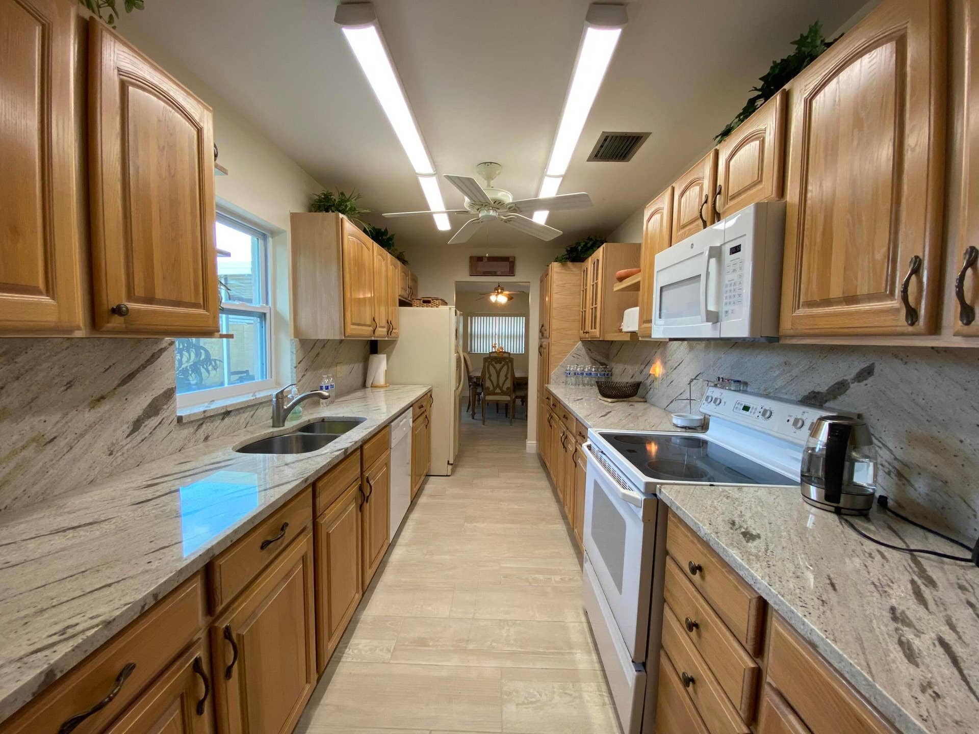 1403 W Libby Drive, West Palm Beach, West Palm Beach, FL 33406 Kitchen