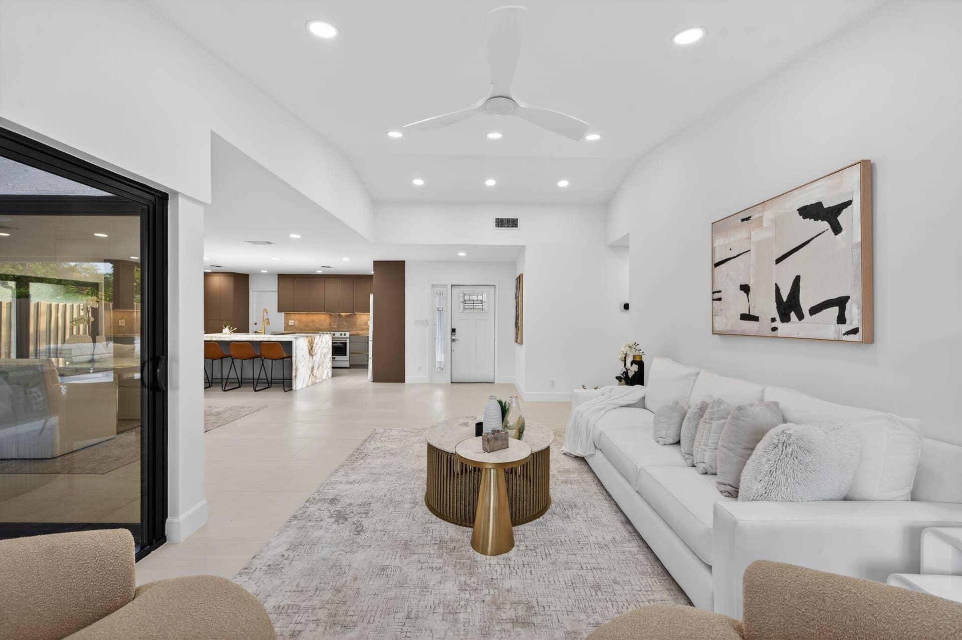 3088 NW 26TH Avenue, Boca Raton, FL 33434 Living room