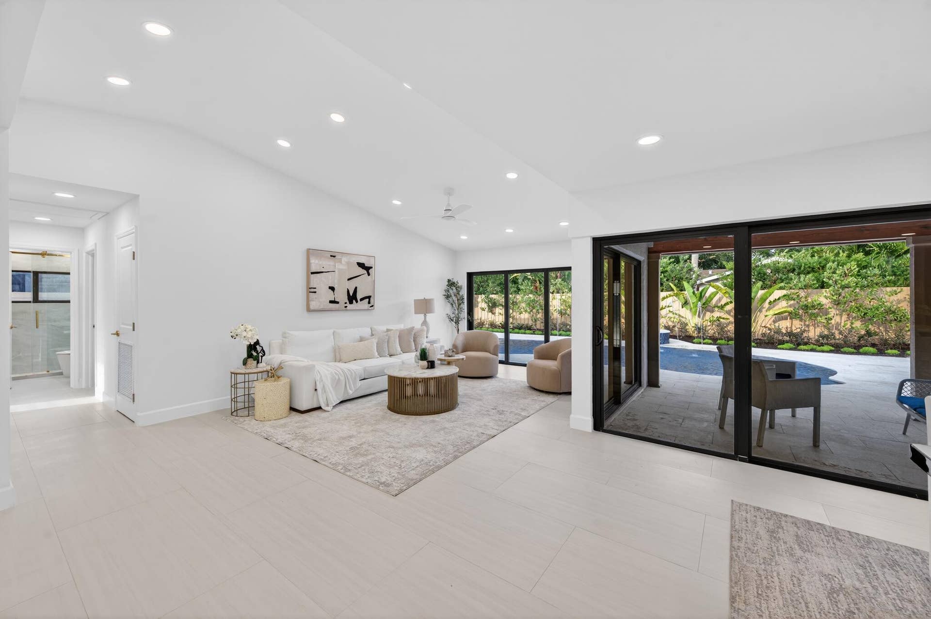3088 NW 26TH Avenue, Boca Raton, FL 33434 Living room