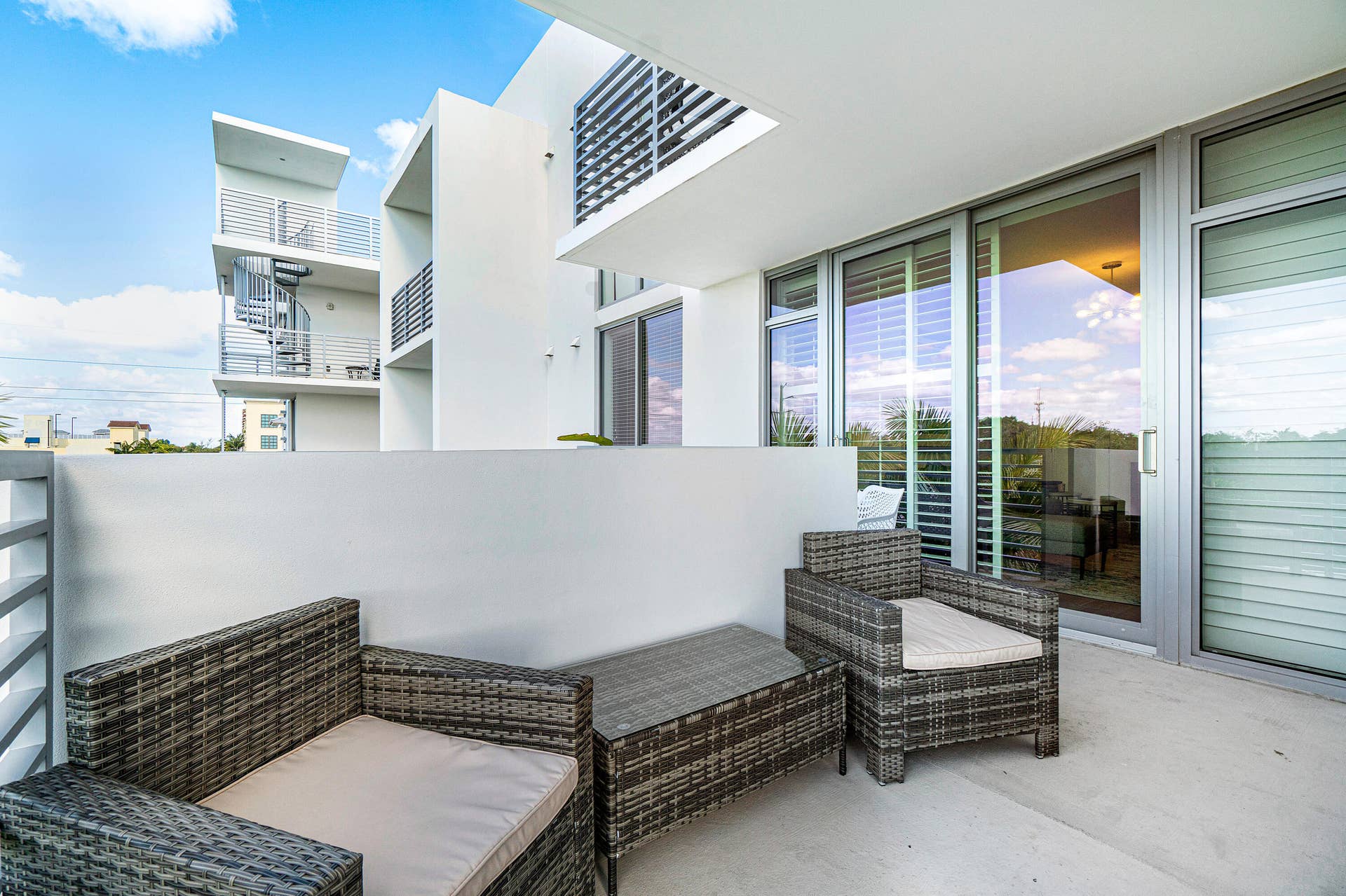 111 SE 1st Avenue, #416, Delray Beach, FL 33444 023-111Southeast1stAvenue-DelrayBeach-FL