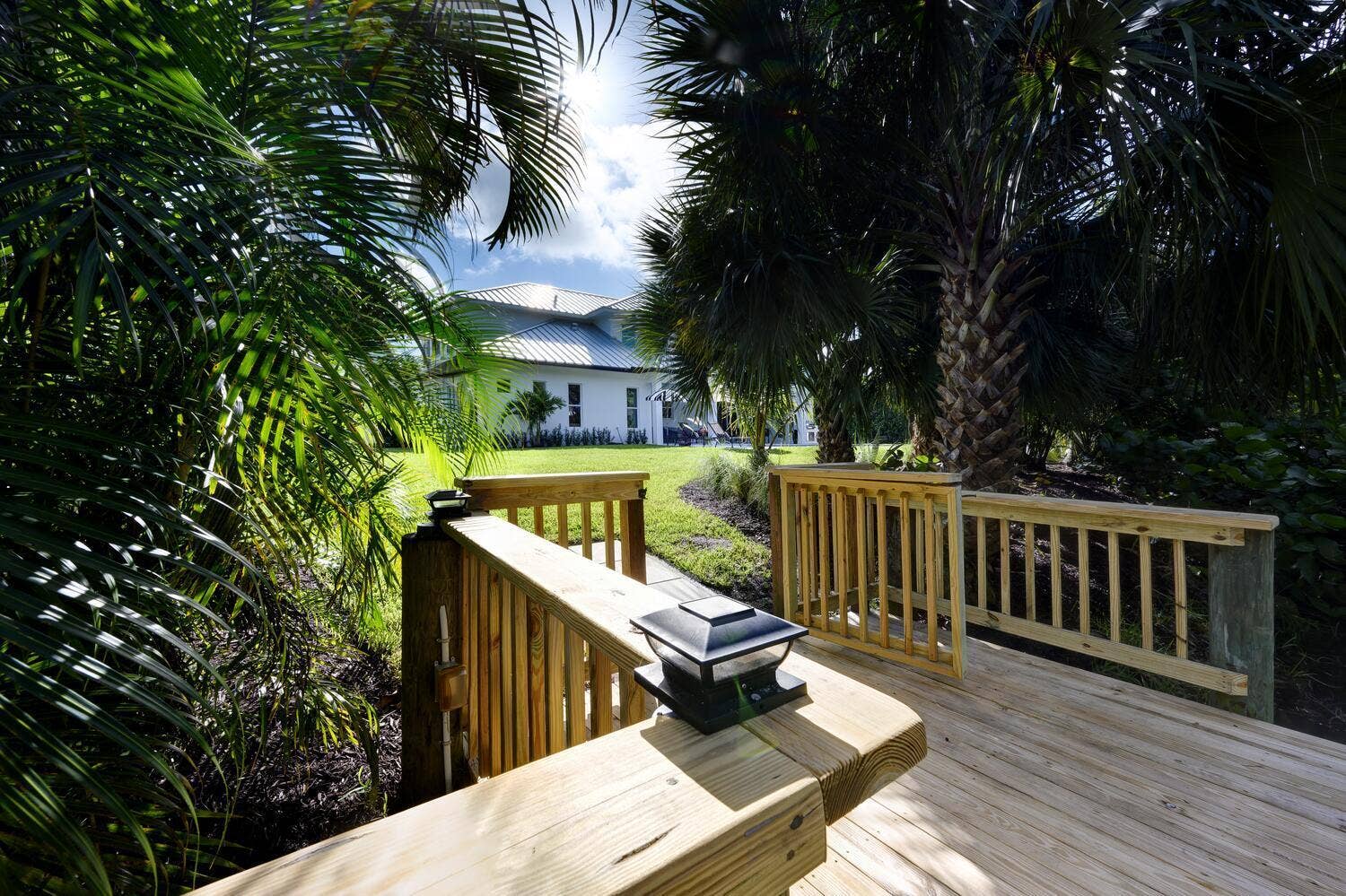 11823 Lake Shore Pl North Palm-large-020