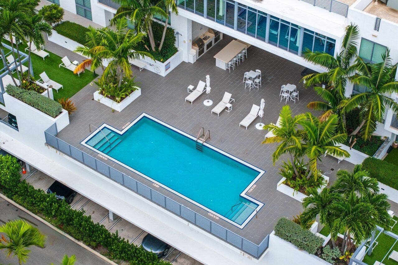 033-111Southeast1stAvenue-DelrayBeach-FL
