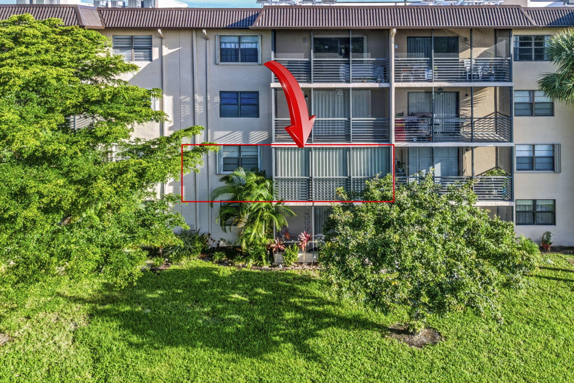 150 LAKE NANCY Lane, #219, West Palm Beach, FL 33411 31-web-or-mls-10_ipixx_9