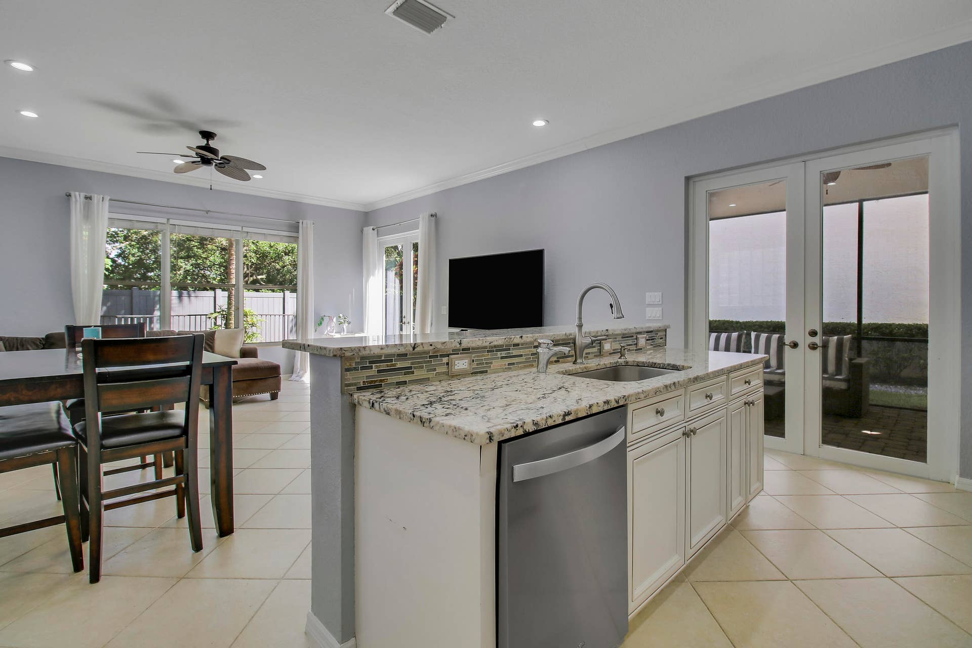 221 Isle Verde Way, Palm Beach Gardens, FL 33418 House 1-23