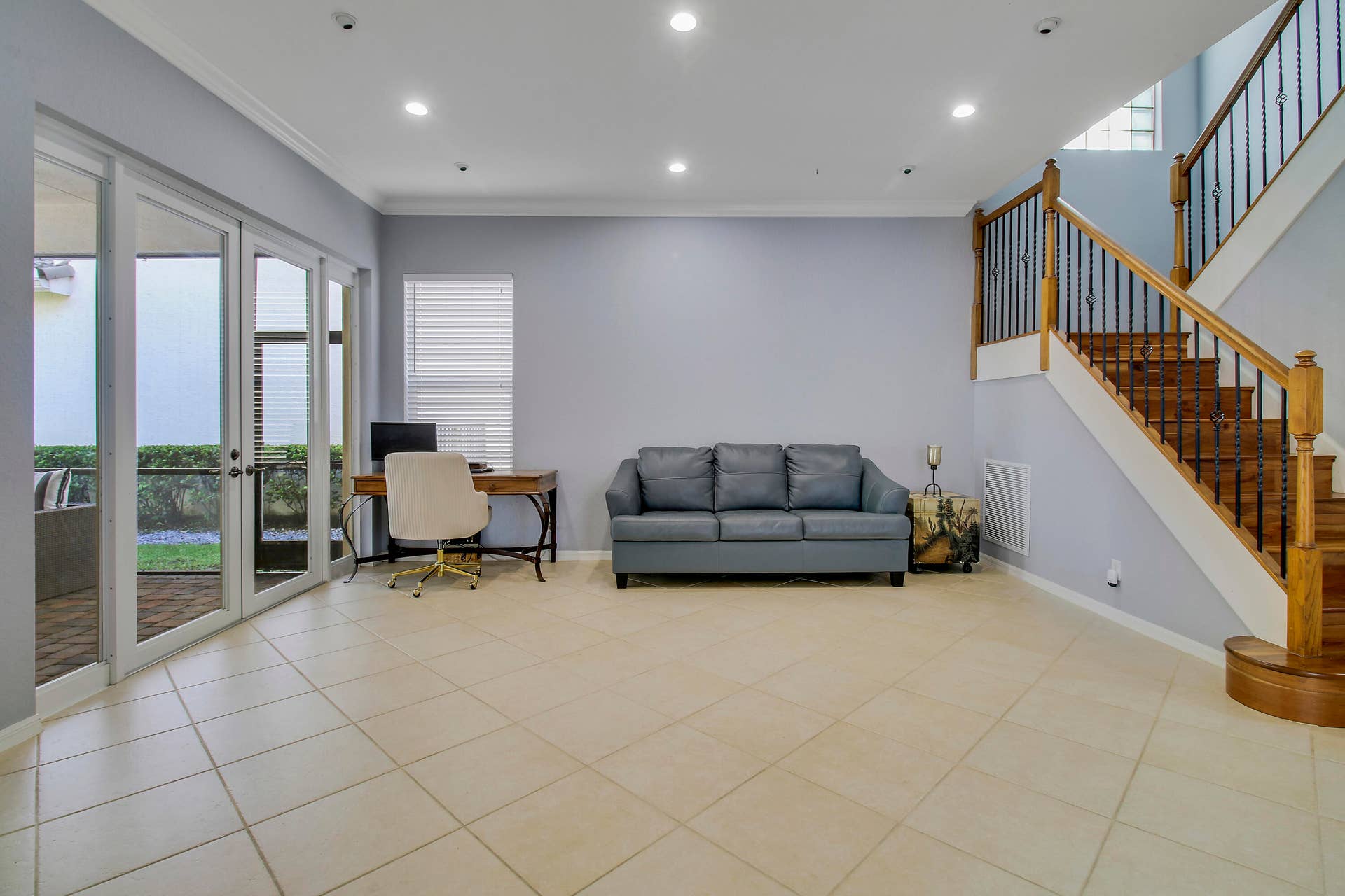 221 Isle Verde Way, Palm Beach Gardens, FL 33418 House 1-16