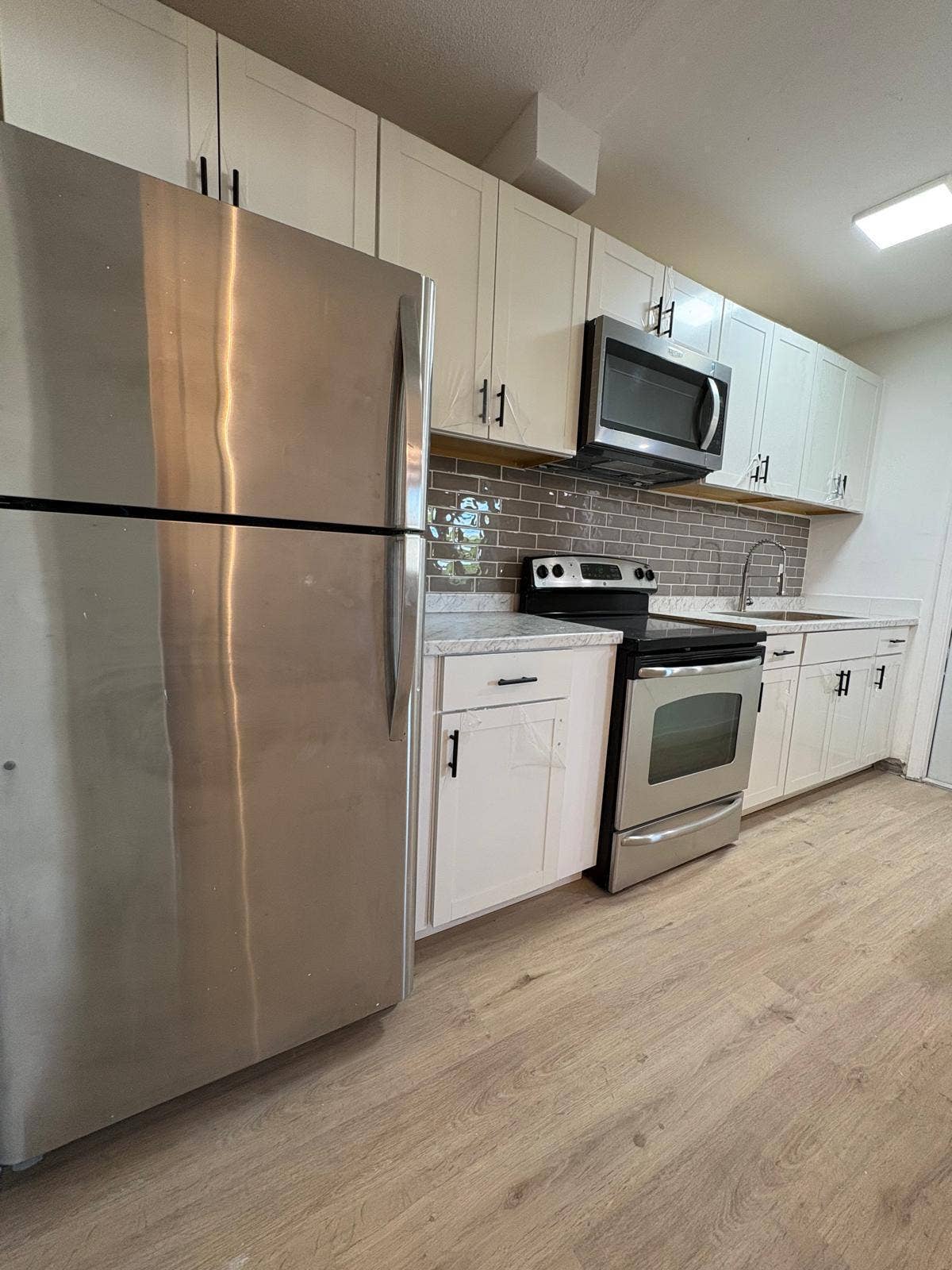 1021 NE 24TH Avenue, #14, Pompano Beach, Pompano Beach, FL 33062 WhatsApp Image 2025-10-23 at 1.10.49 PM