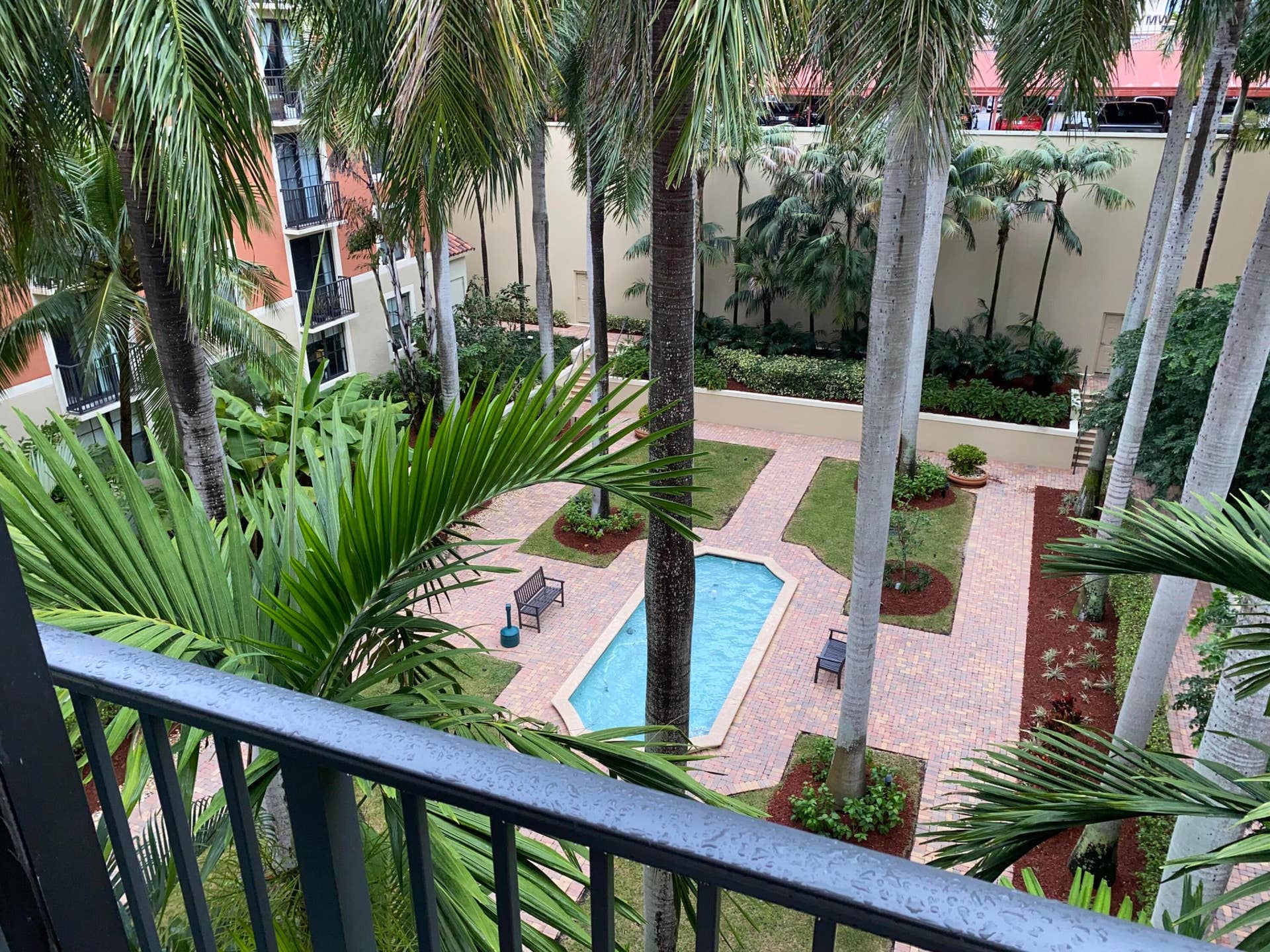 720 S Sapodilla Avenue, #408, West Palm Beach, FL 33401 IMG_4914