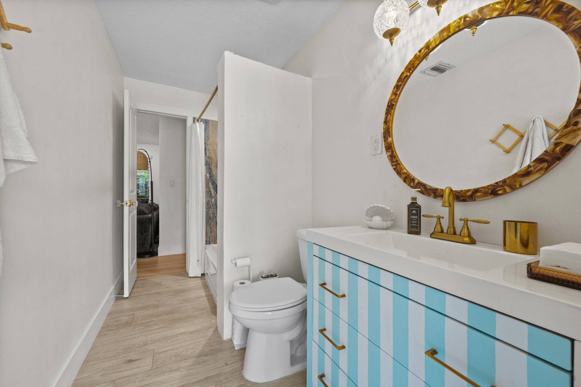 160 SE 9TH Street, Pompano Beach, FL 33060 160 SE 9th Street, Pompano