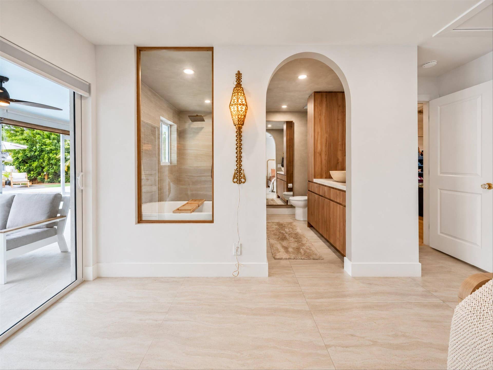 160 SE 9TH Street, Pompano Beach, FL 33060 160 SE 9th Street, Pompano