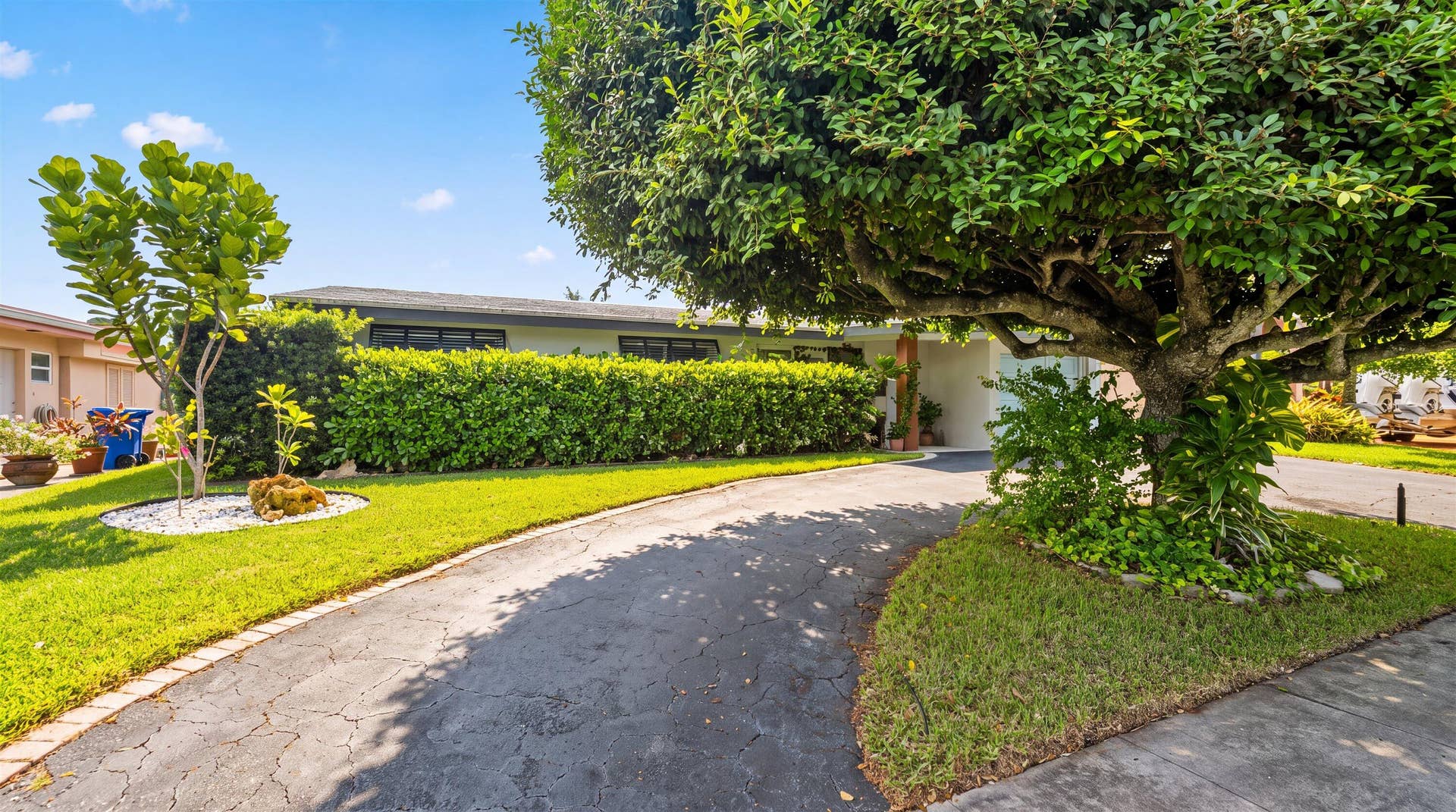 160 SE 9TH Street, Pompano Beach, FL 33060 160 SE 9th Street, Pompano