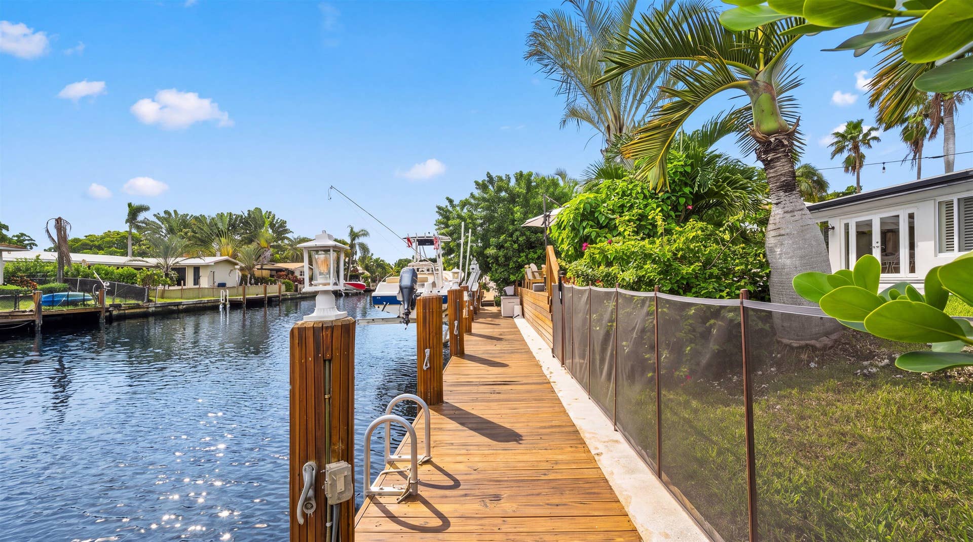 160 SE 9TH Street, Pompano Beach, FL 33060 33-31-160 SE 9th St