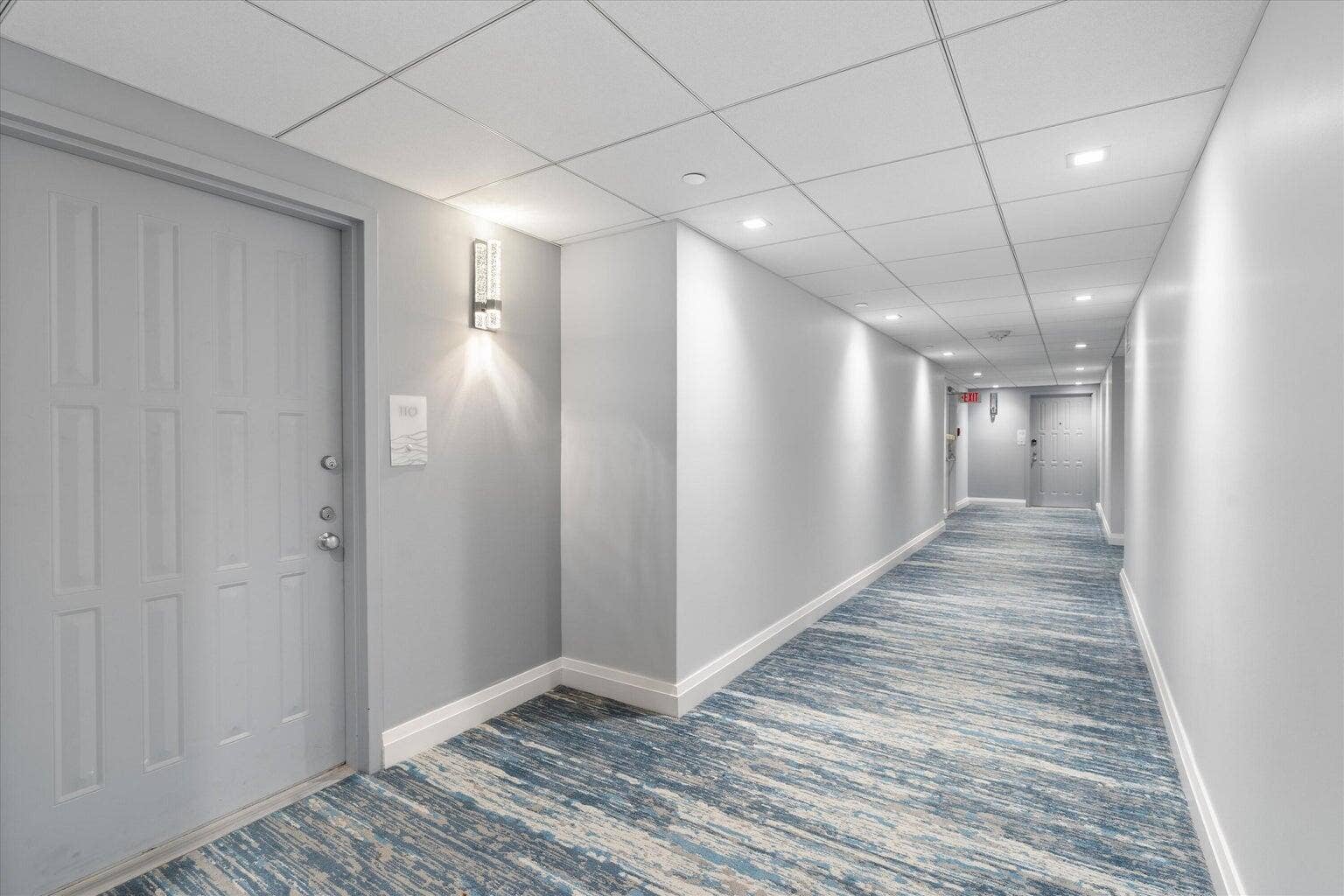 FORMAL HALLWAYS