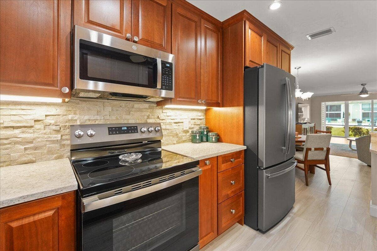 755 Saturn Street, #A104, Jupiter, FL 33477 33-DSC07570