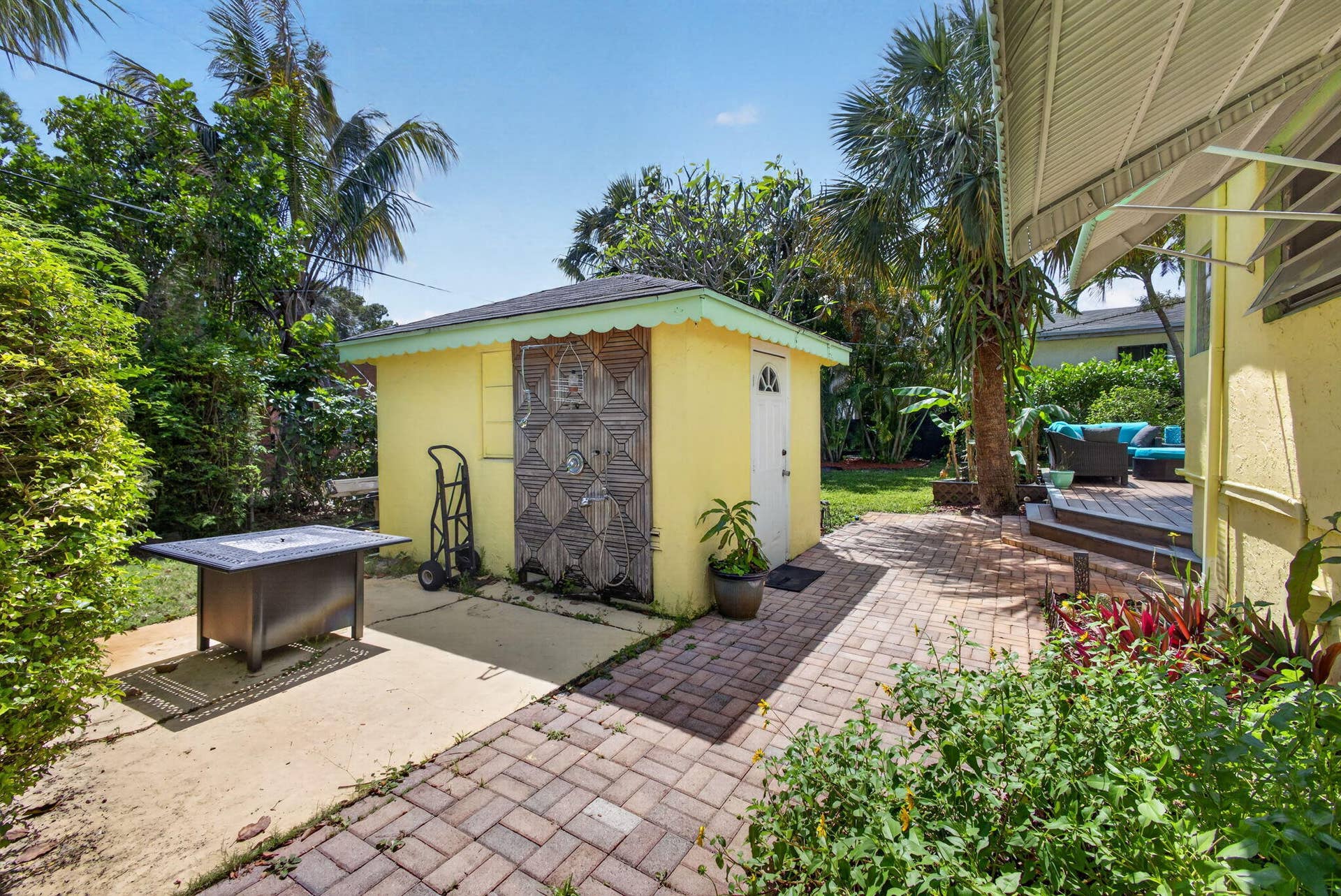 502 49th Street, West Palm Beach, FL 33407 29-web-or-mls-5D1A9463