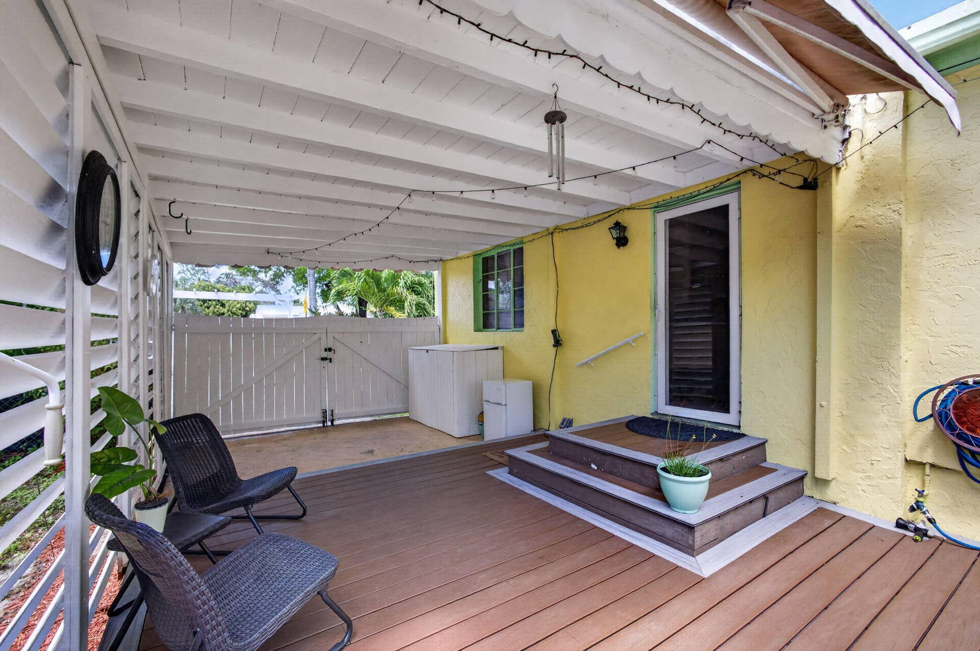 502 49th Street, West Palm Beach, FL 33407 40-web-or-mls-5D1A9519