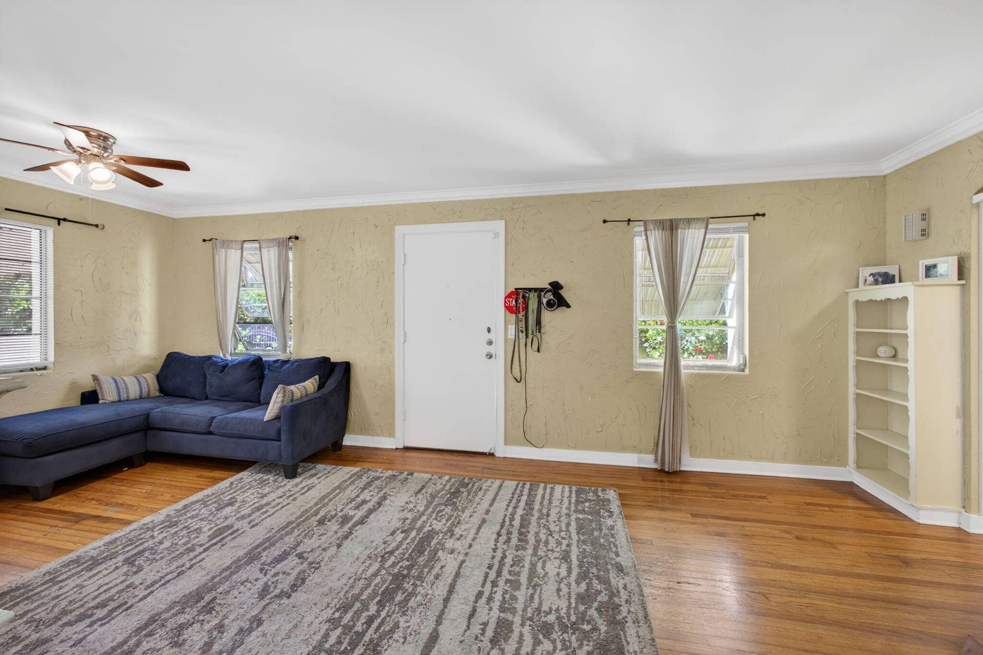 502 49th Street, West Palm Beach, FL 33407 46-web-or-mls-5D1A9578
