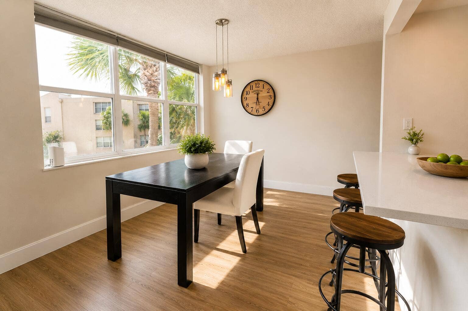 9491 EVERGREEN Place, #307, Davie, FL 33324 Dining