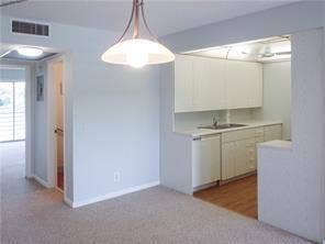 2055 AINSLIE D - KITCHEN-DINING PHOTO