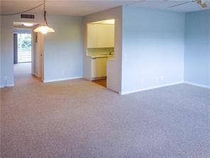 2055 AINSLIE D - LIVING-DINING ROOM
