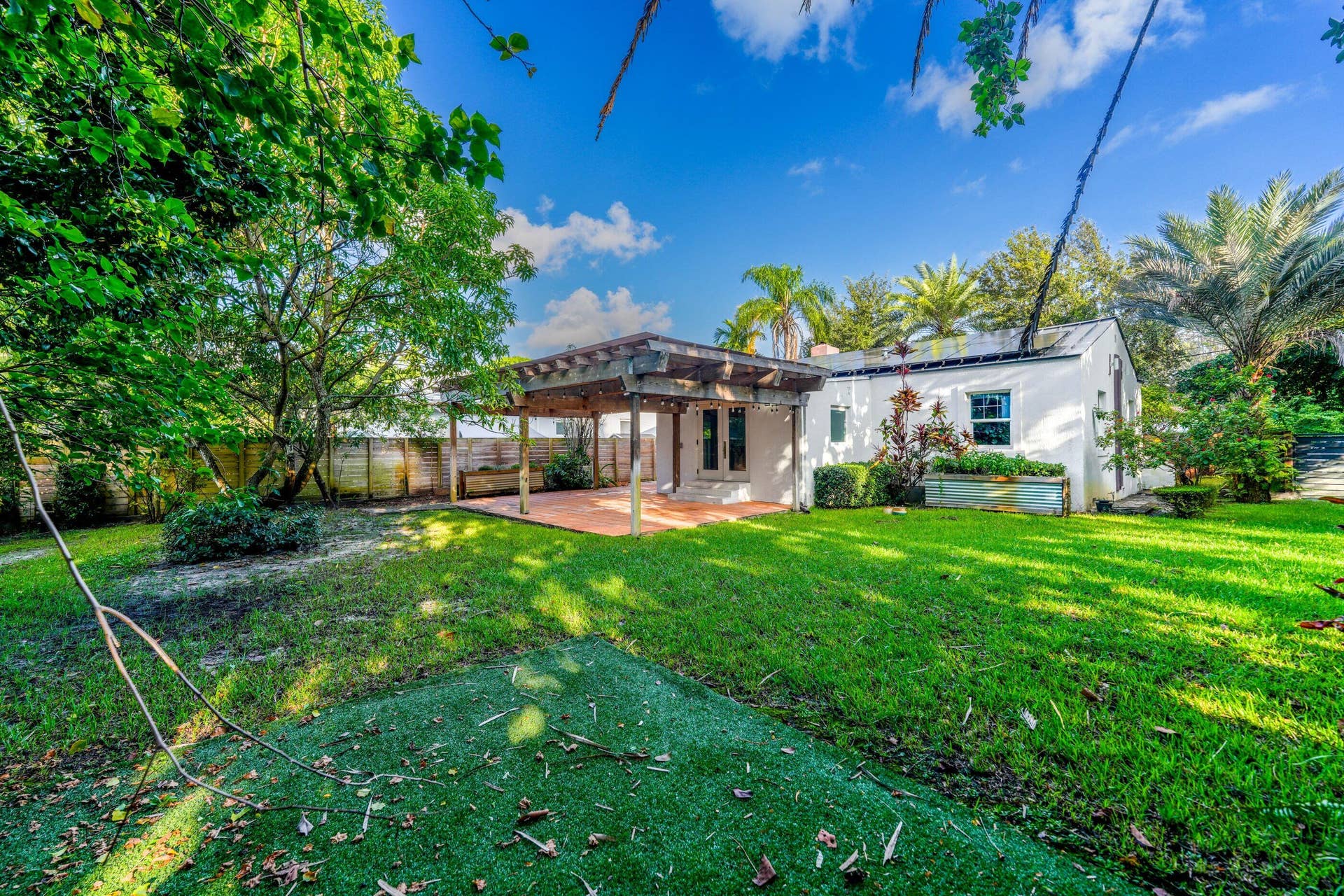 36 NW 101ST Street, Miami Shores, FL 33150 Large side and back yard