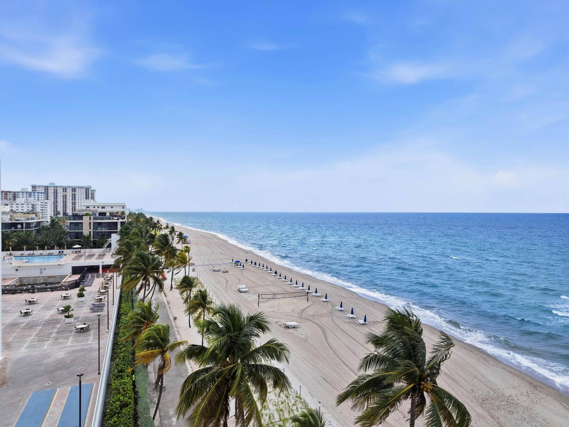 Building_Beachfront_to_North