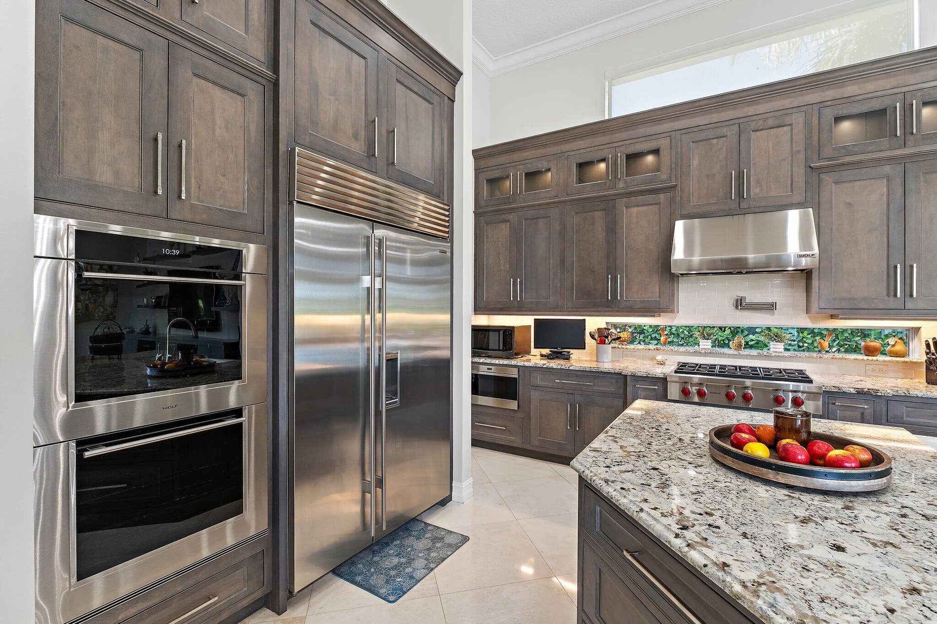 double ovens and sub-zero fridge + freezer