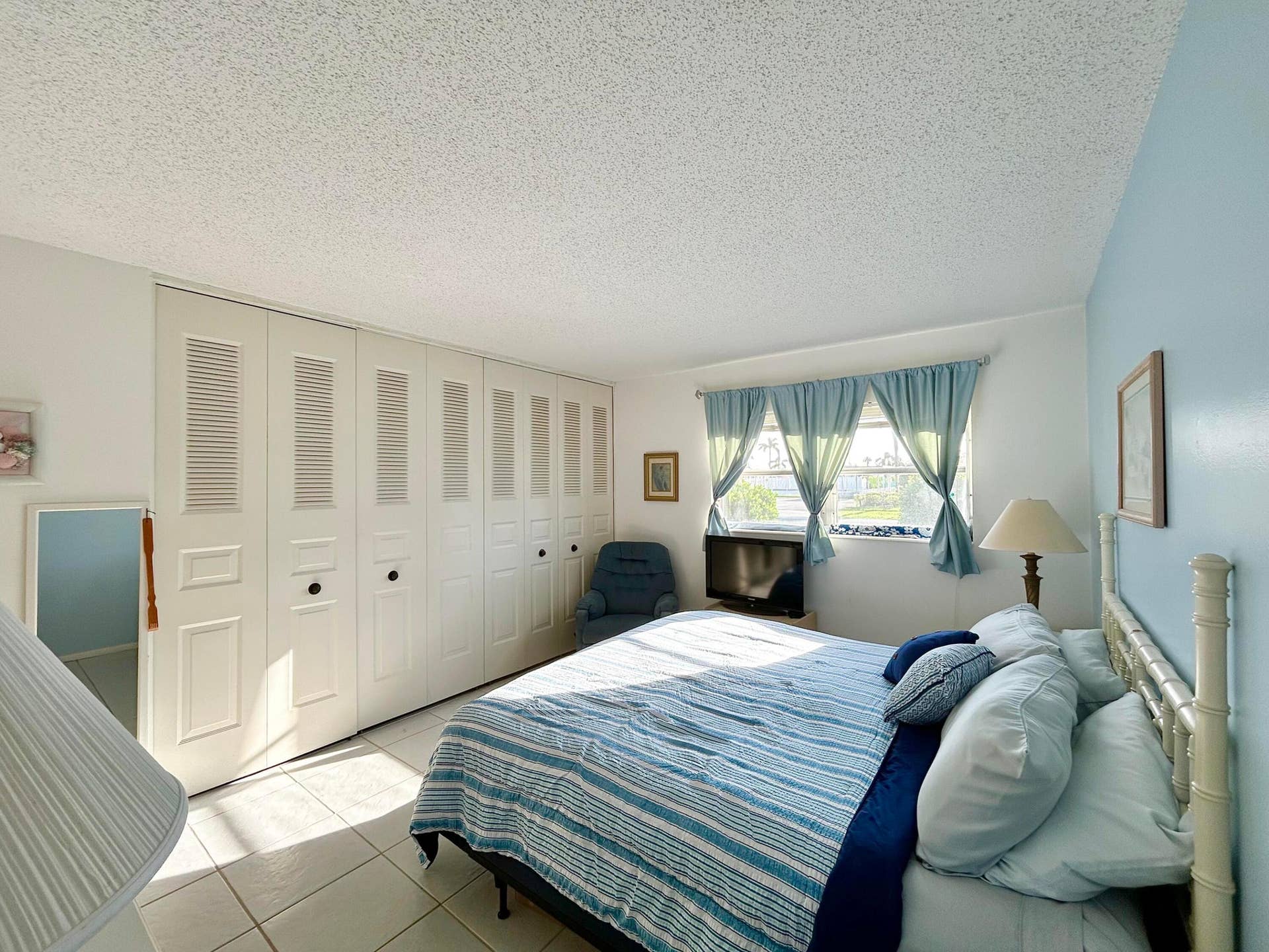 2653 Dudley Drive W, #F, West Palm Beach, FL 33415 IMG_3983