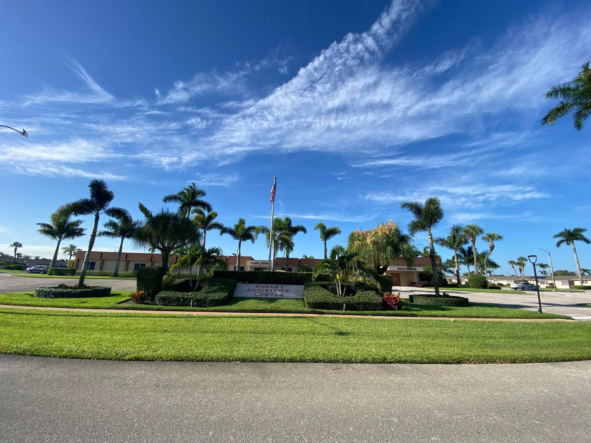 2653 Dudley Drive W, #F, West Palm Beach, FL 33415 CLUBHOUSE
