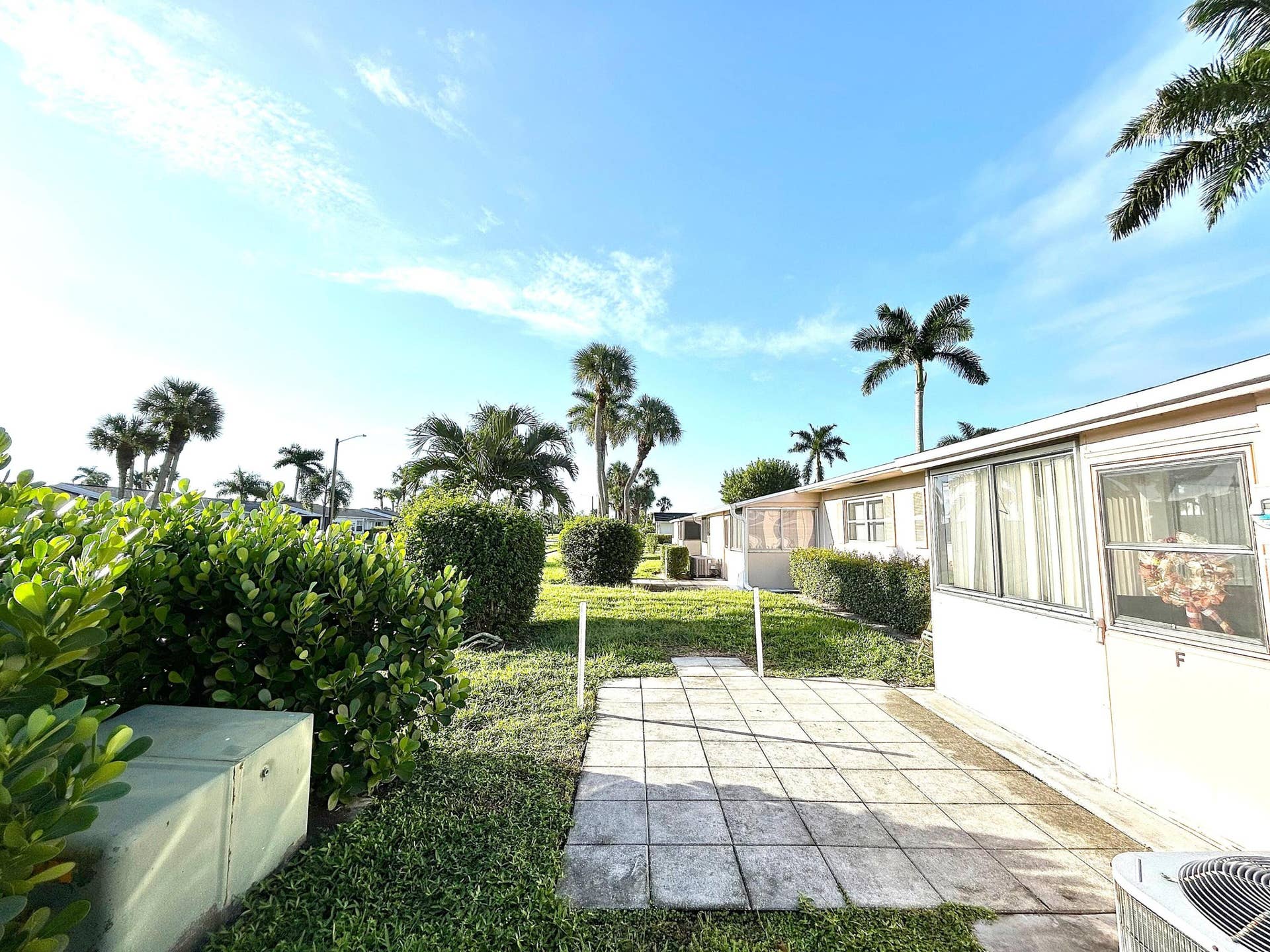 2653 Dudley Drive W, #F, West Palm Beach, FL 33415 PATIO