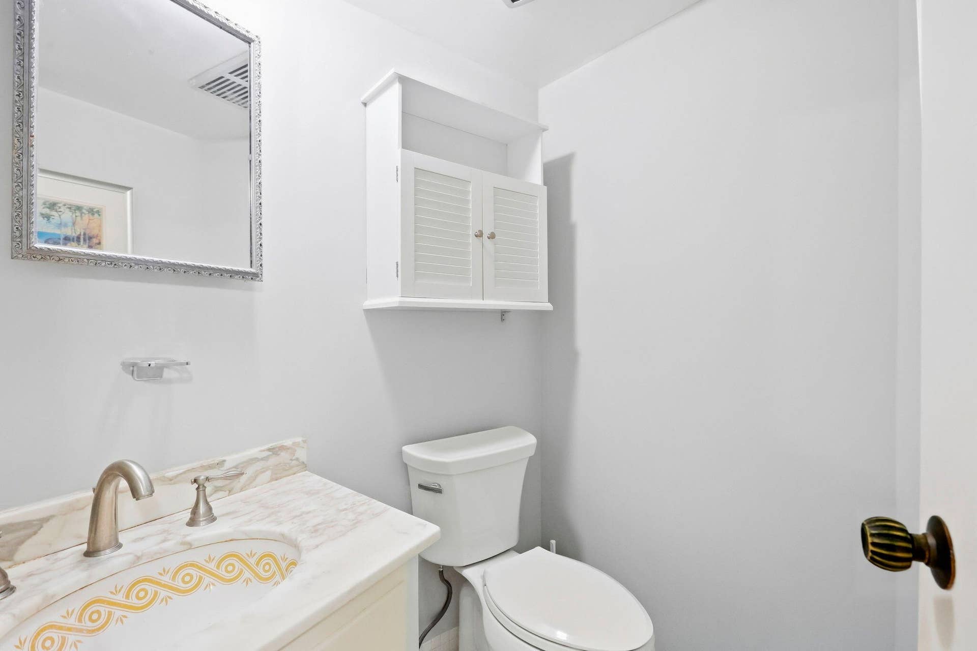 1000 Lowry Street, #5G, Delray Beach, FL 33483 Half Bath